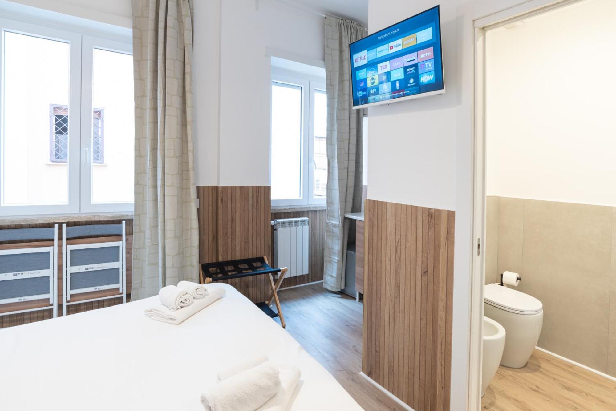 Deluxe Room (2 Adults + 1 Child) photo 2