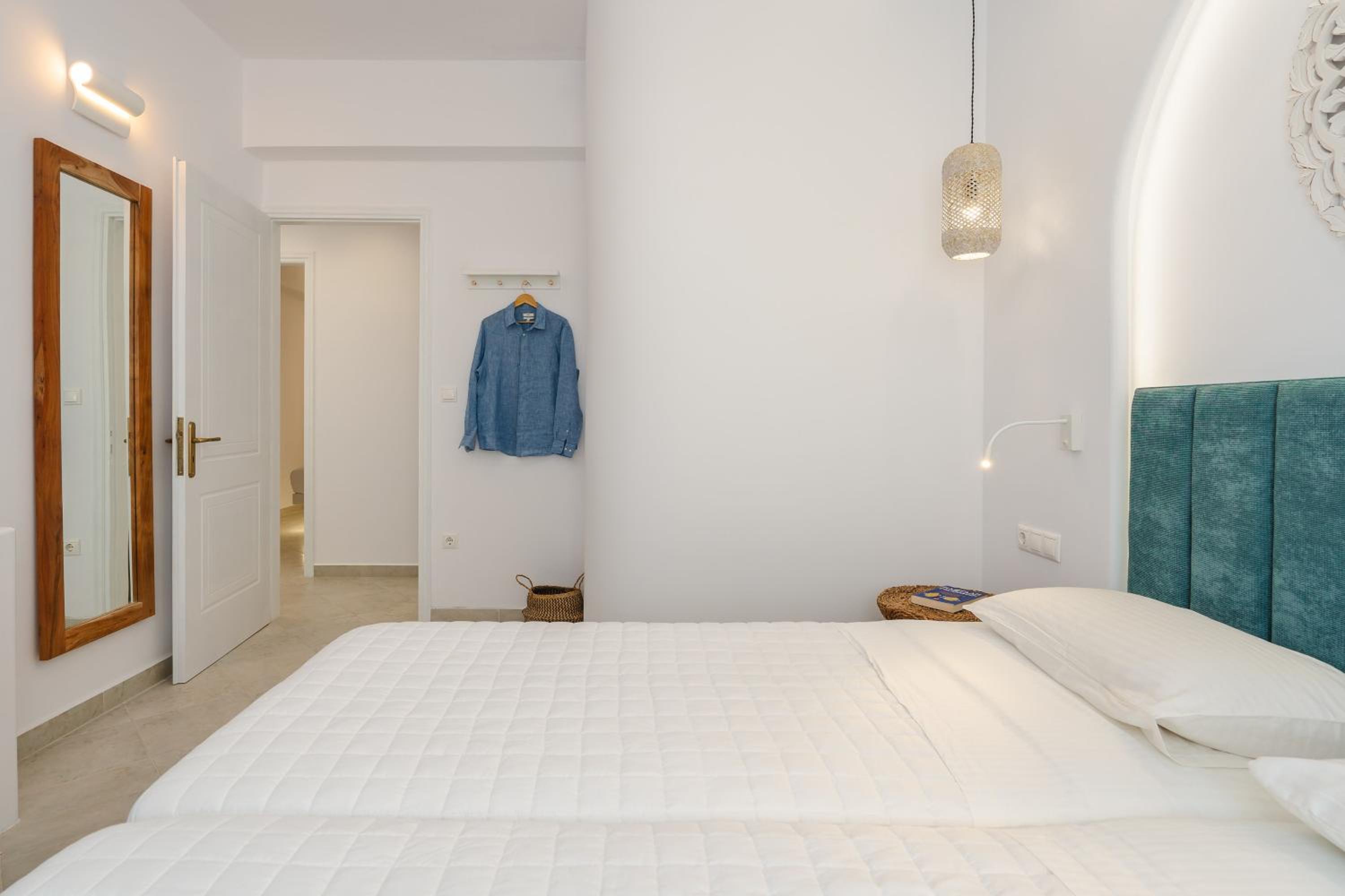 Three-Bedroom Apartment - Photo 38