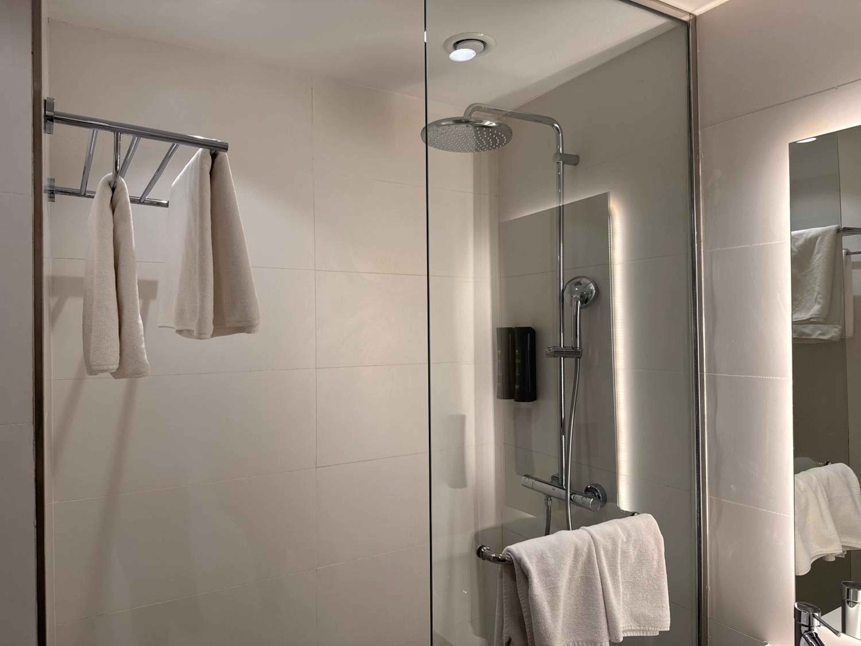 Executive Triple Room - Photo 9
