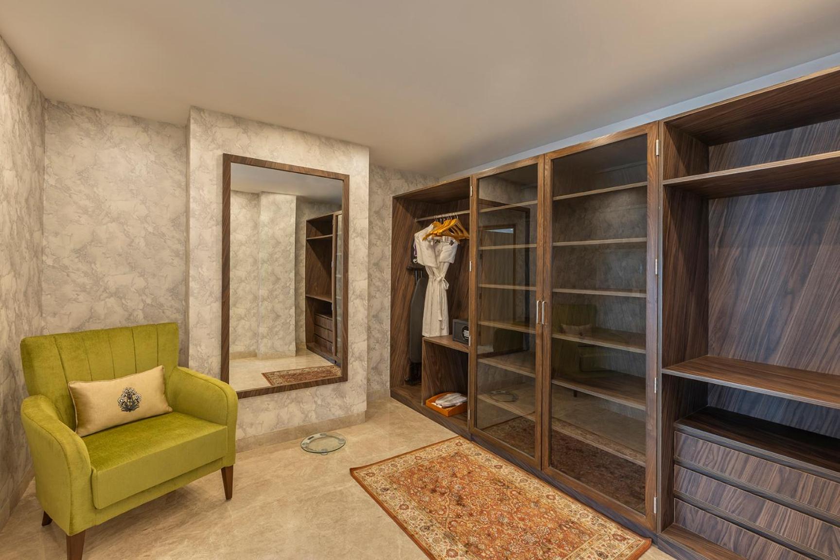 Presidential Suite