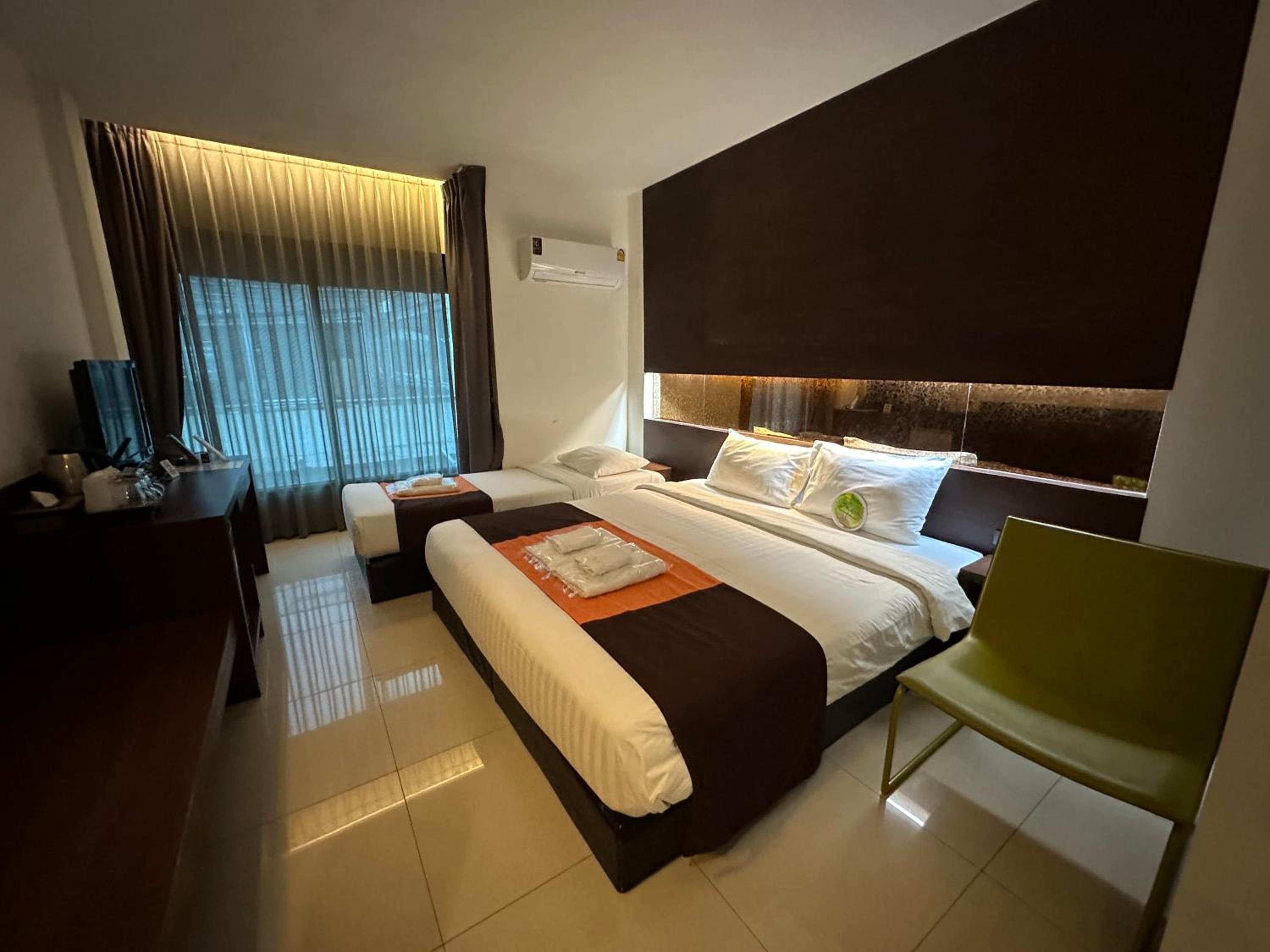 Deluxe Triple Room photo 1