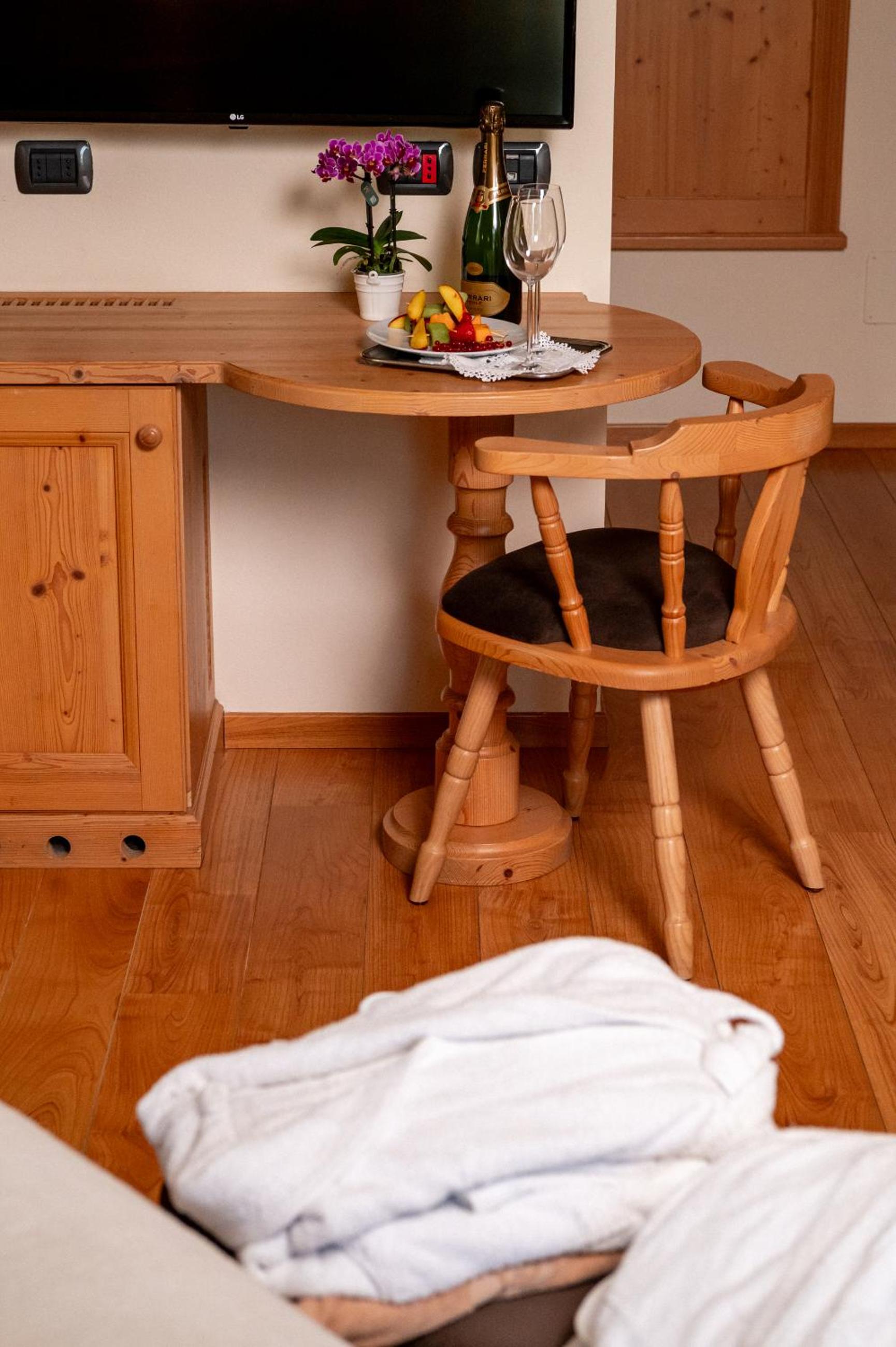 Small Double Room photo 3