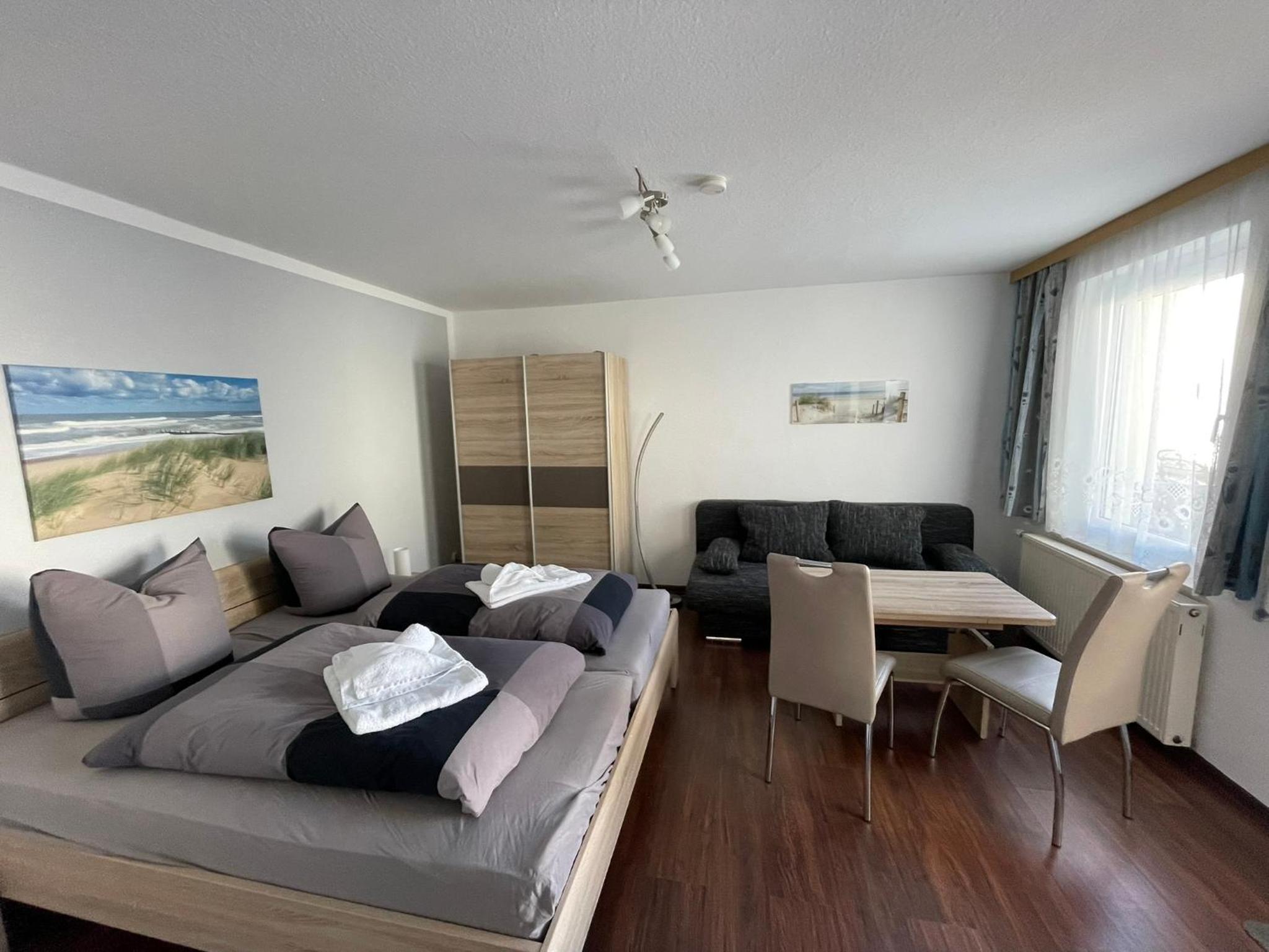Apartment 4