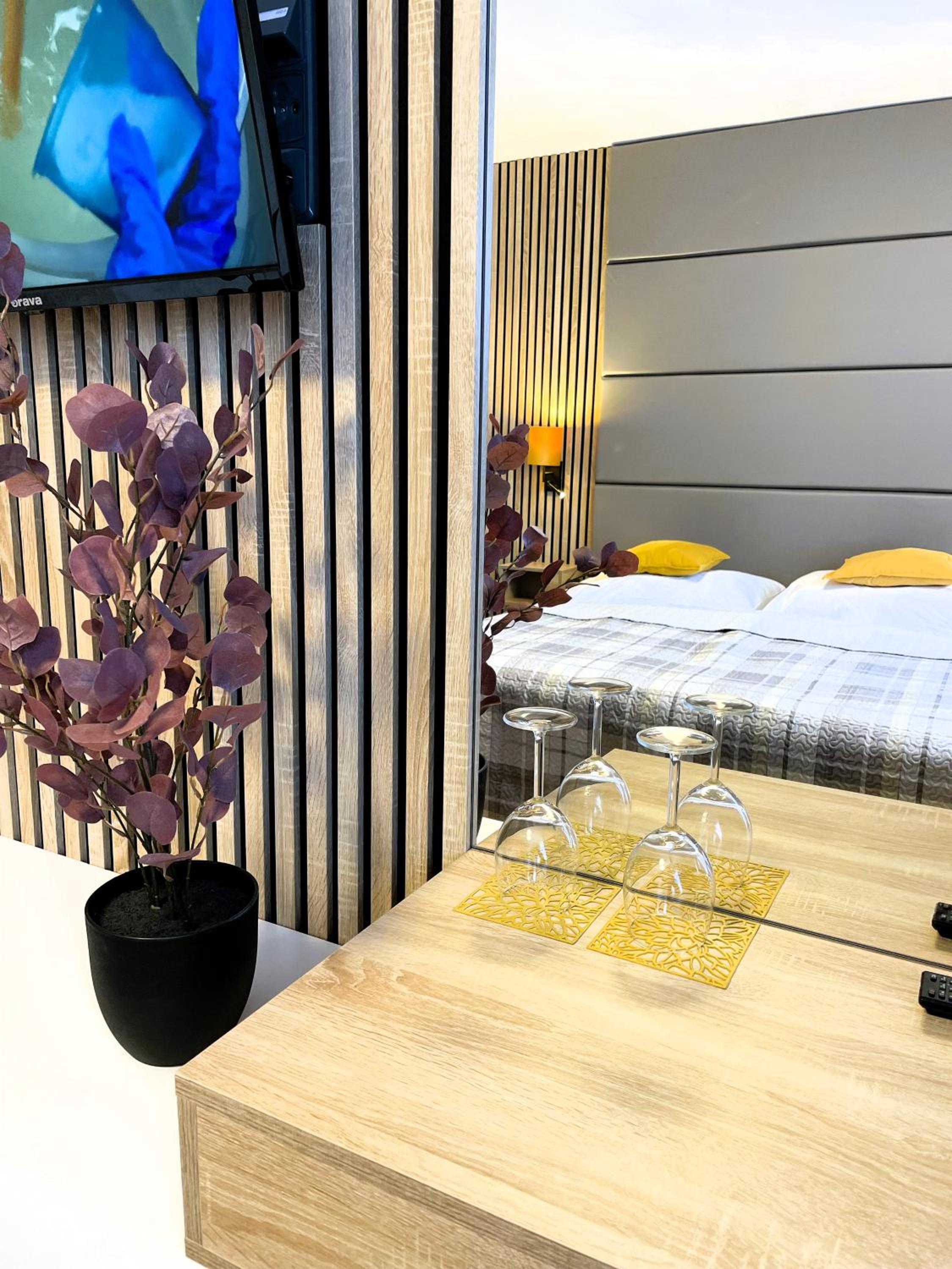 Deluxe Triple Room - Photo 4