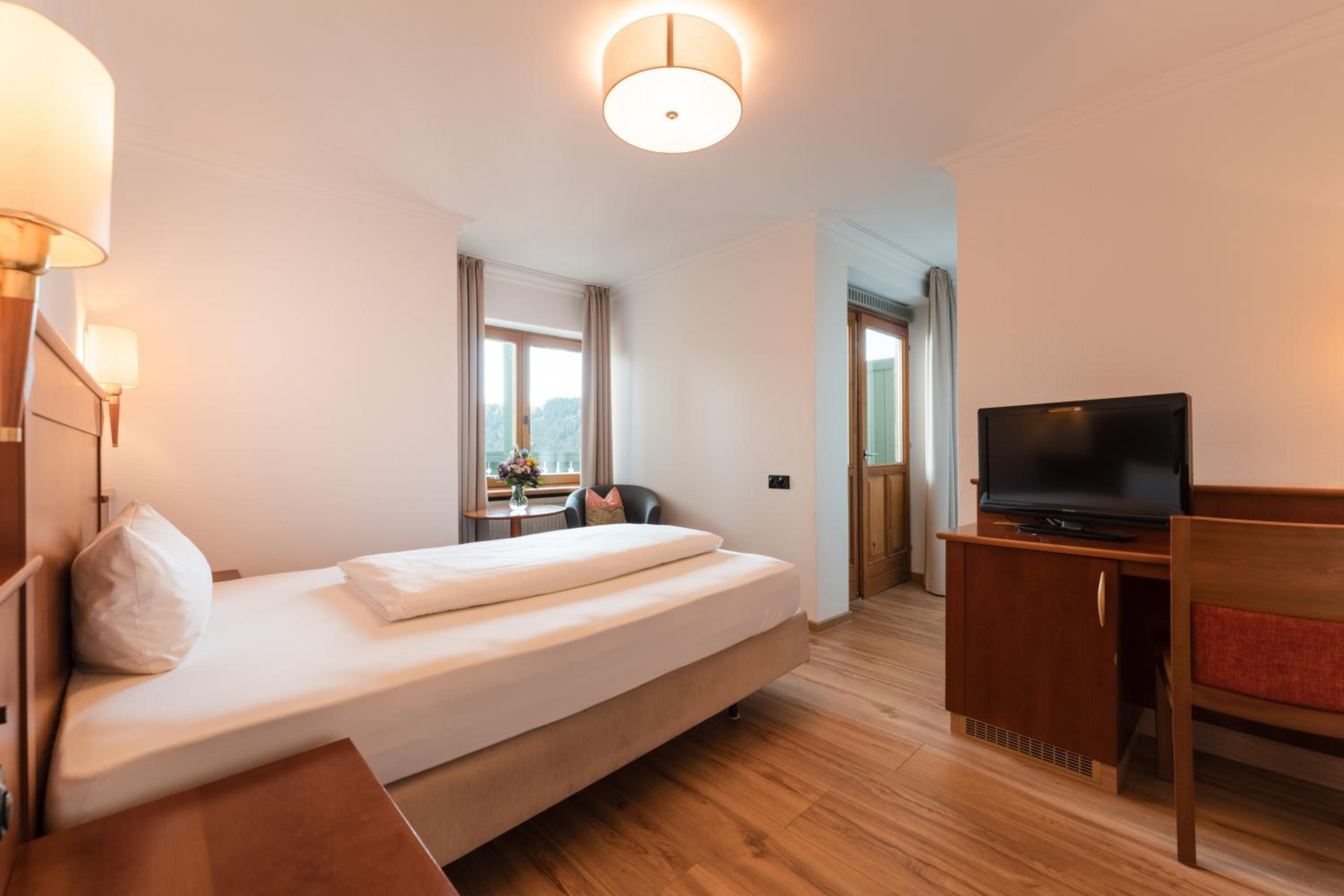 Single Room photo 2