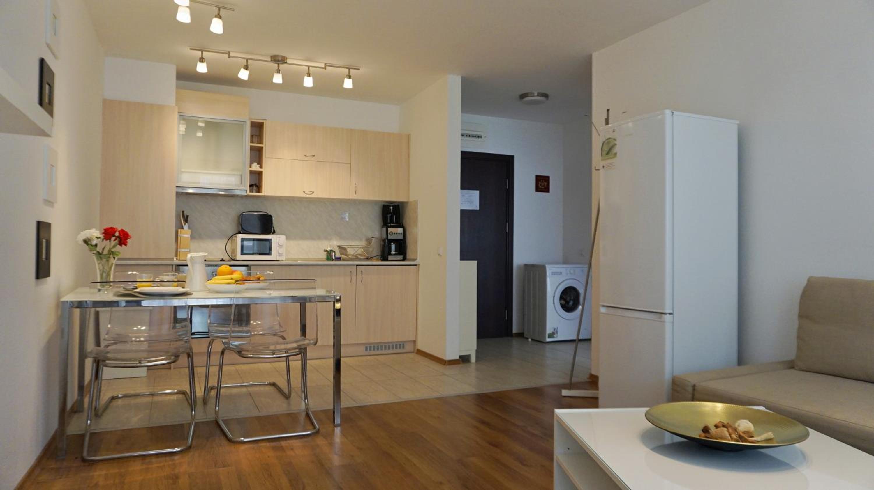One-Bedroom Standard Apartment photo 1