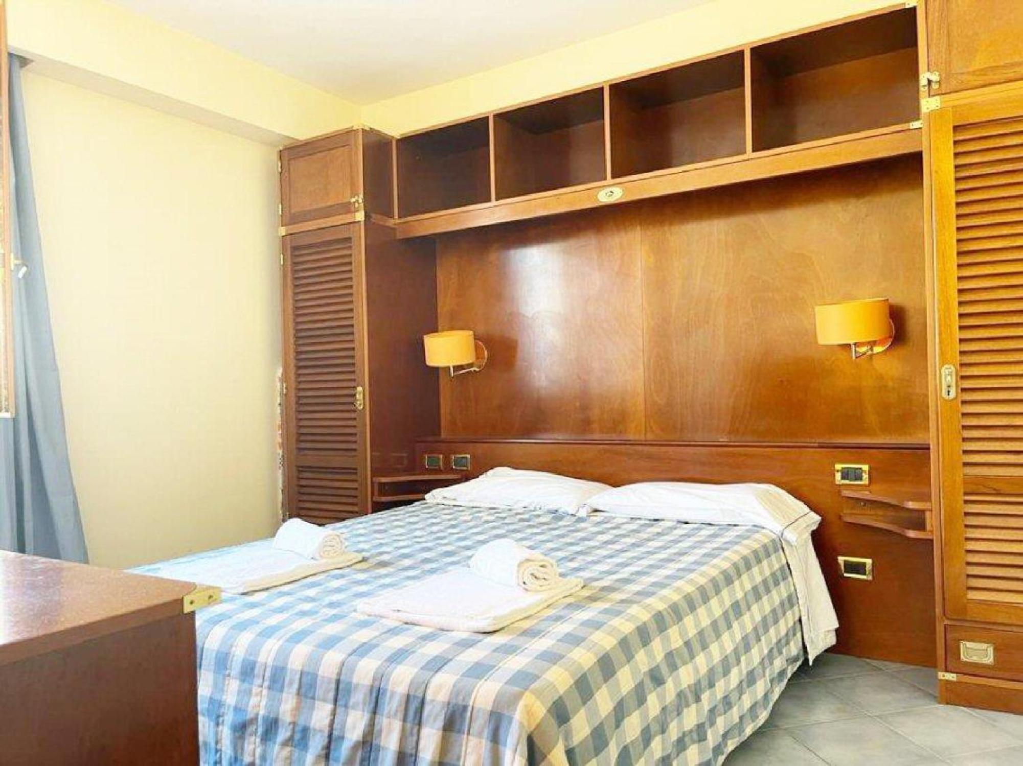 Triple Room with Shower