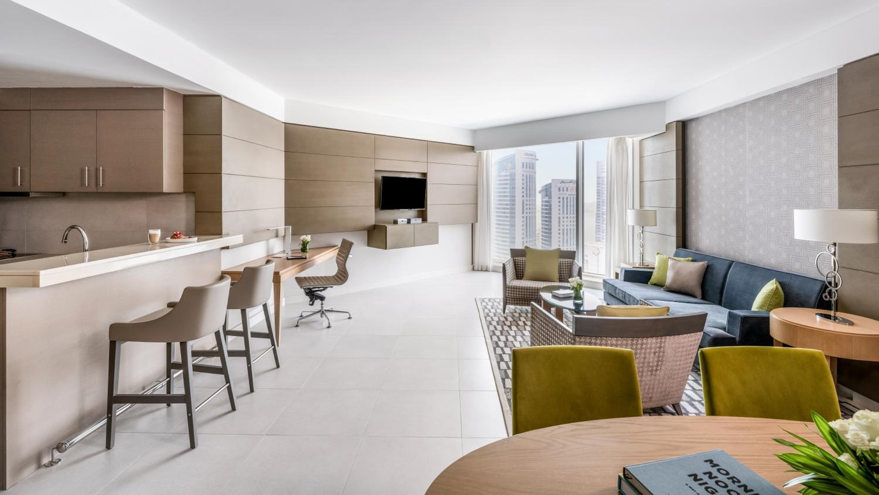 Three-Bedroom King Apartment with Two King and Two Twin Beds and Kitchen