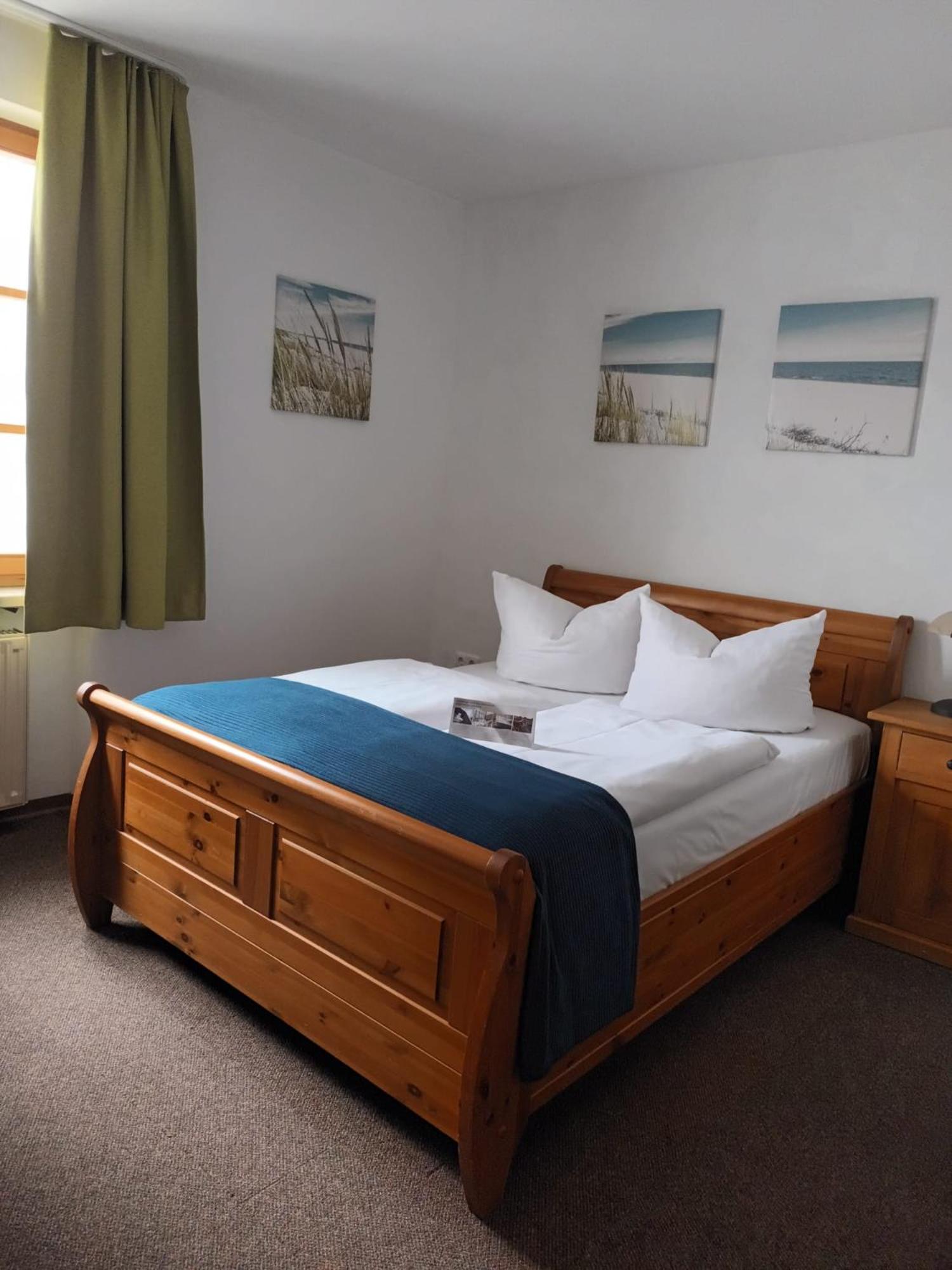 Budget Double Room photo 1