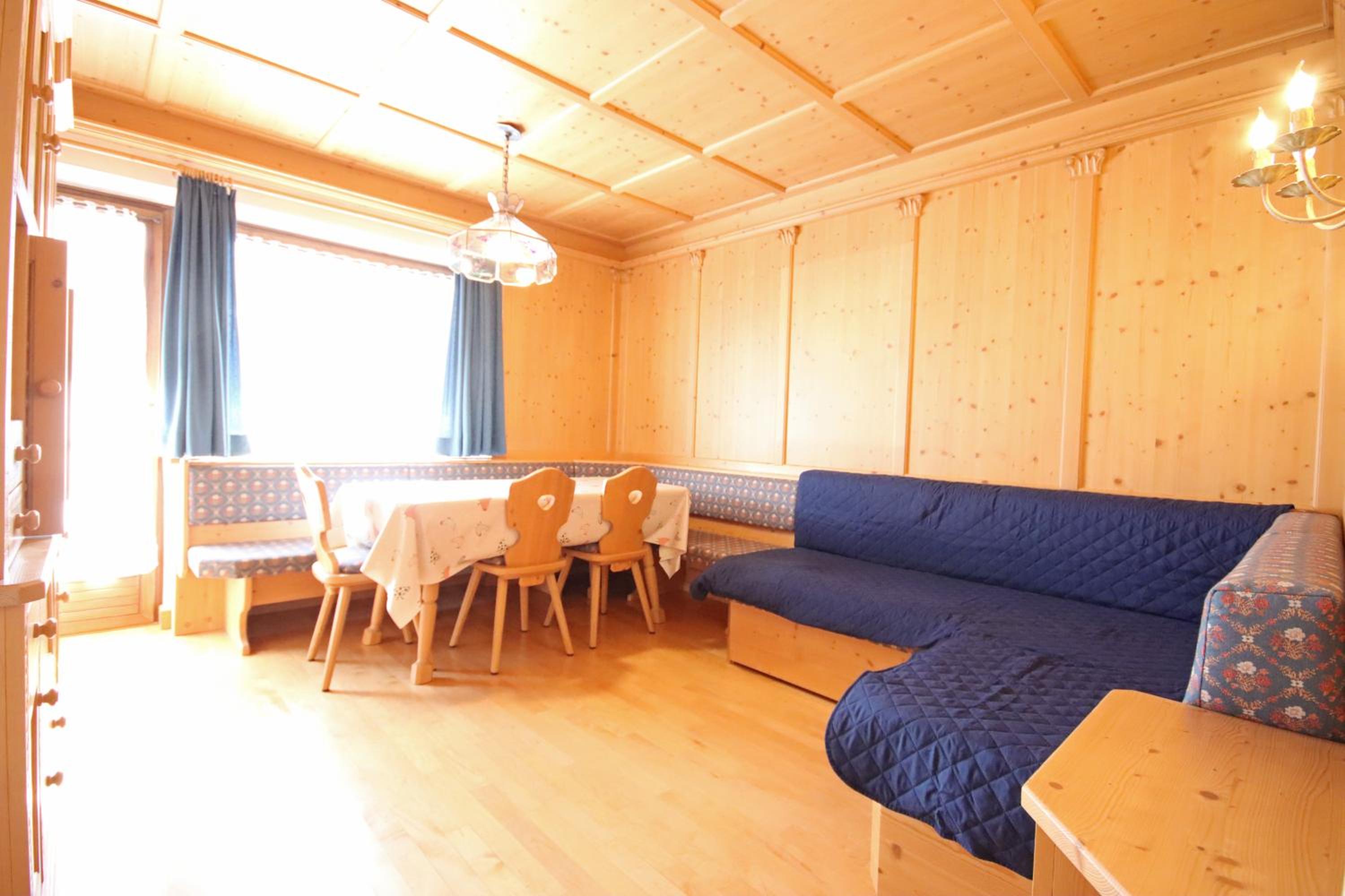 Apartment 189 - Via Kreuswiesen 4, Roulette photo 2