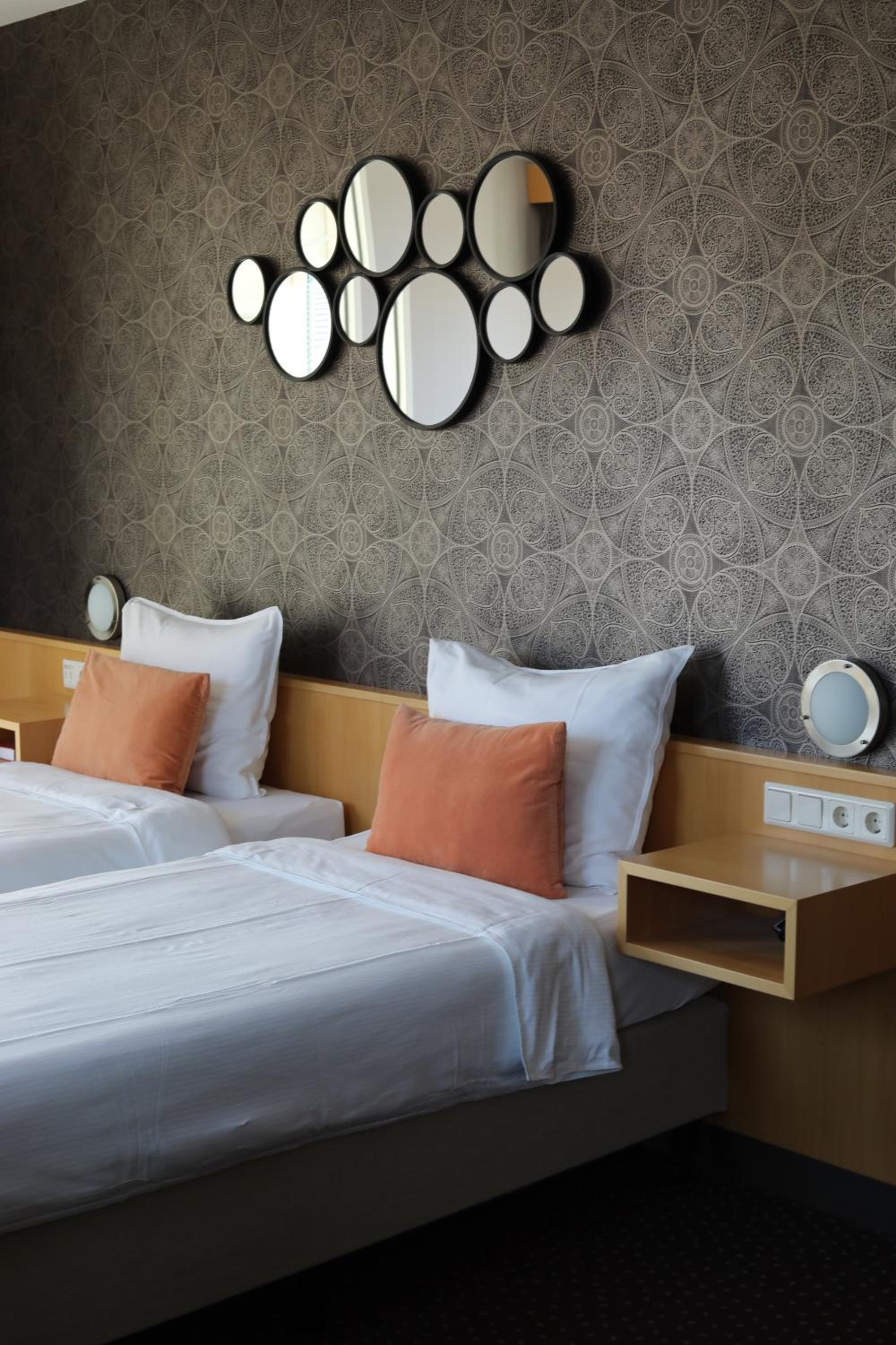 Twin Room with Private Bathroom