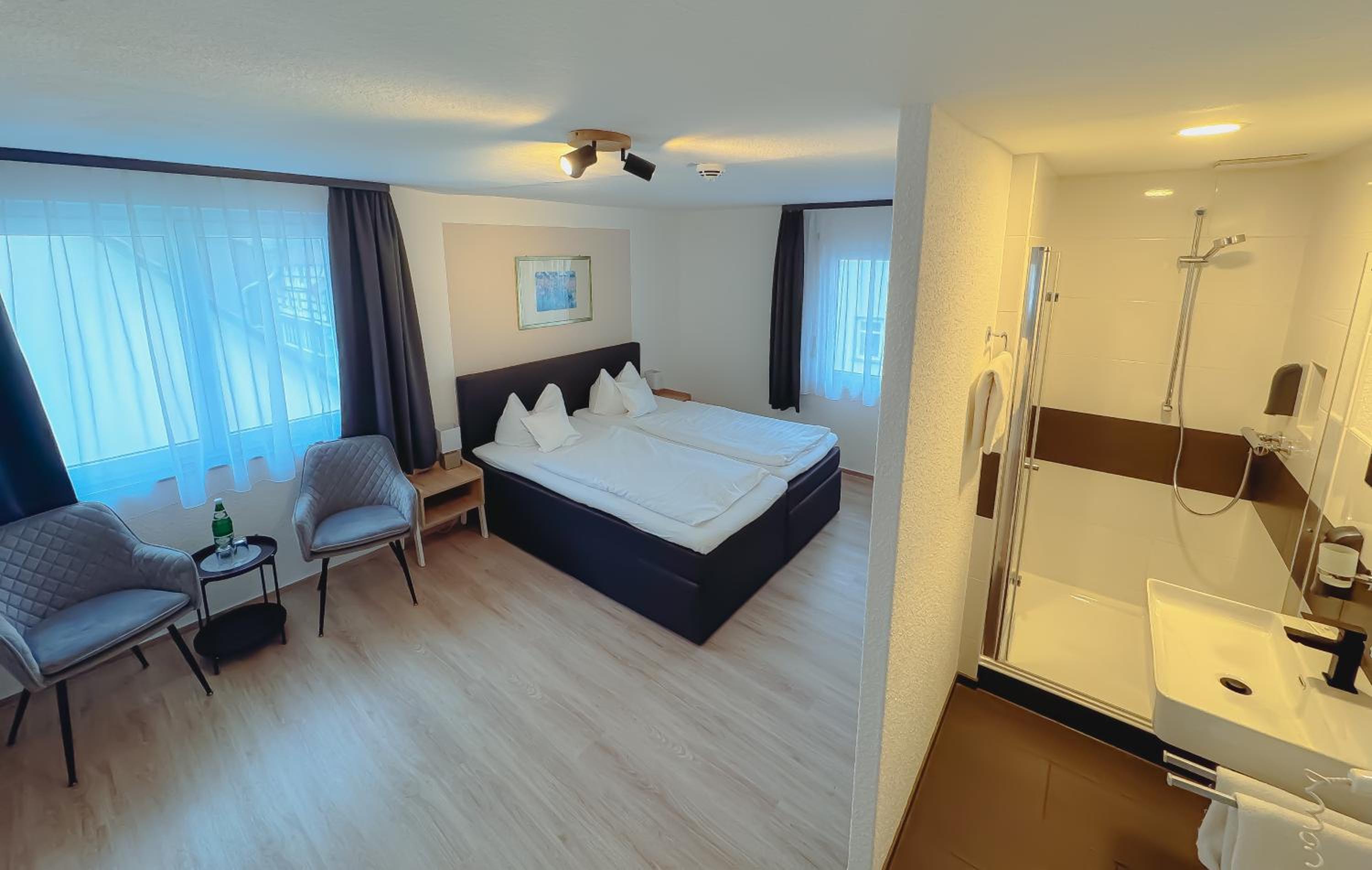 Double Room - Photo 3