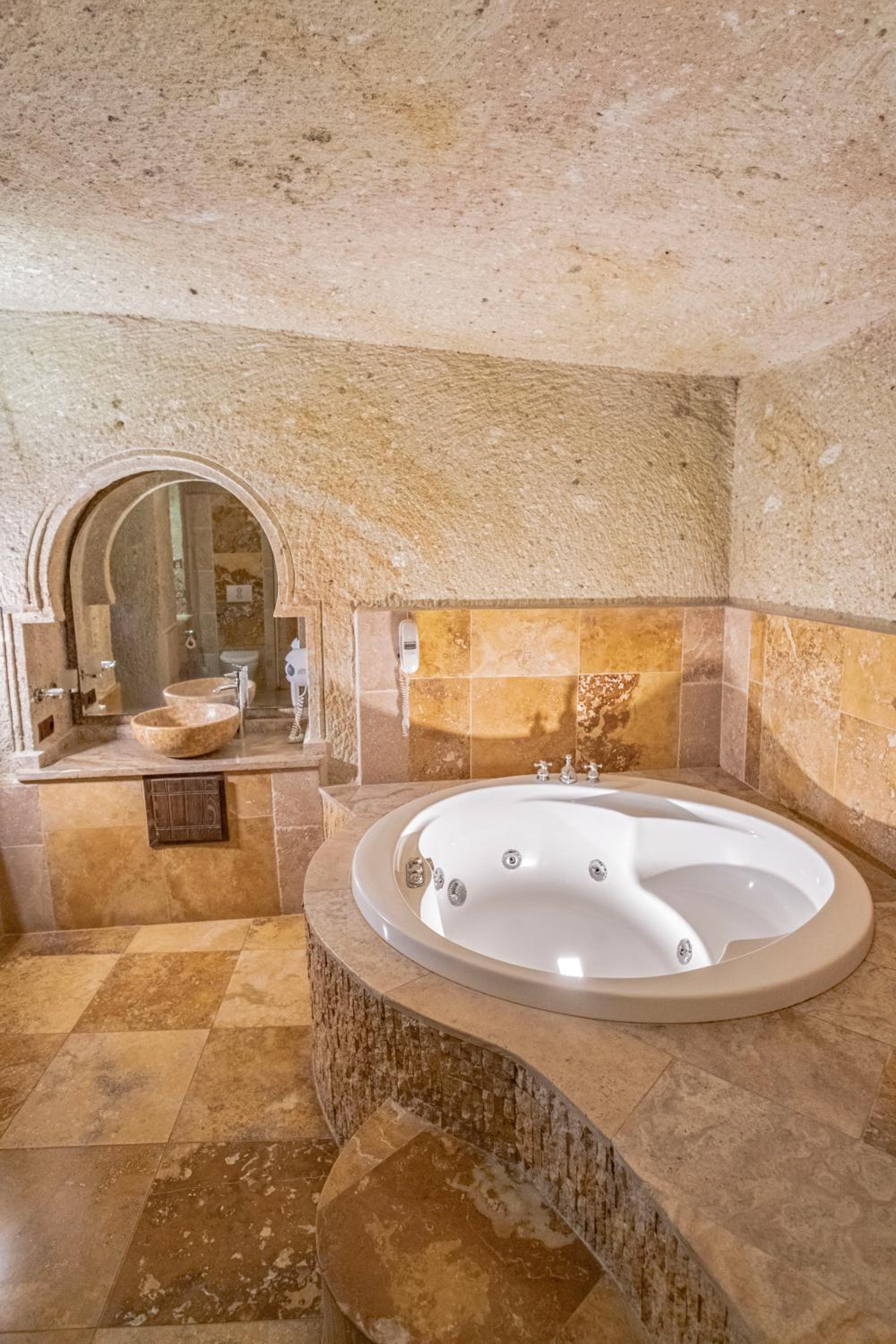 Deluxe Double Room with Bath