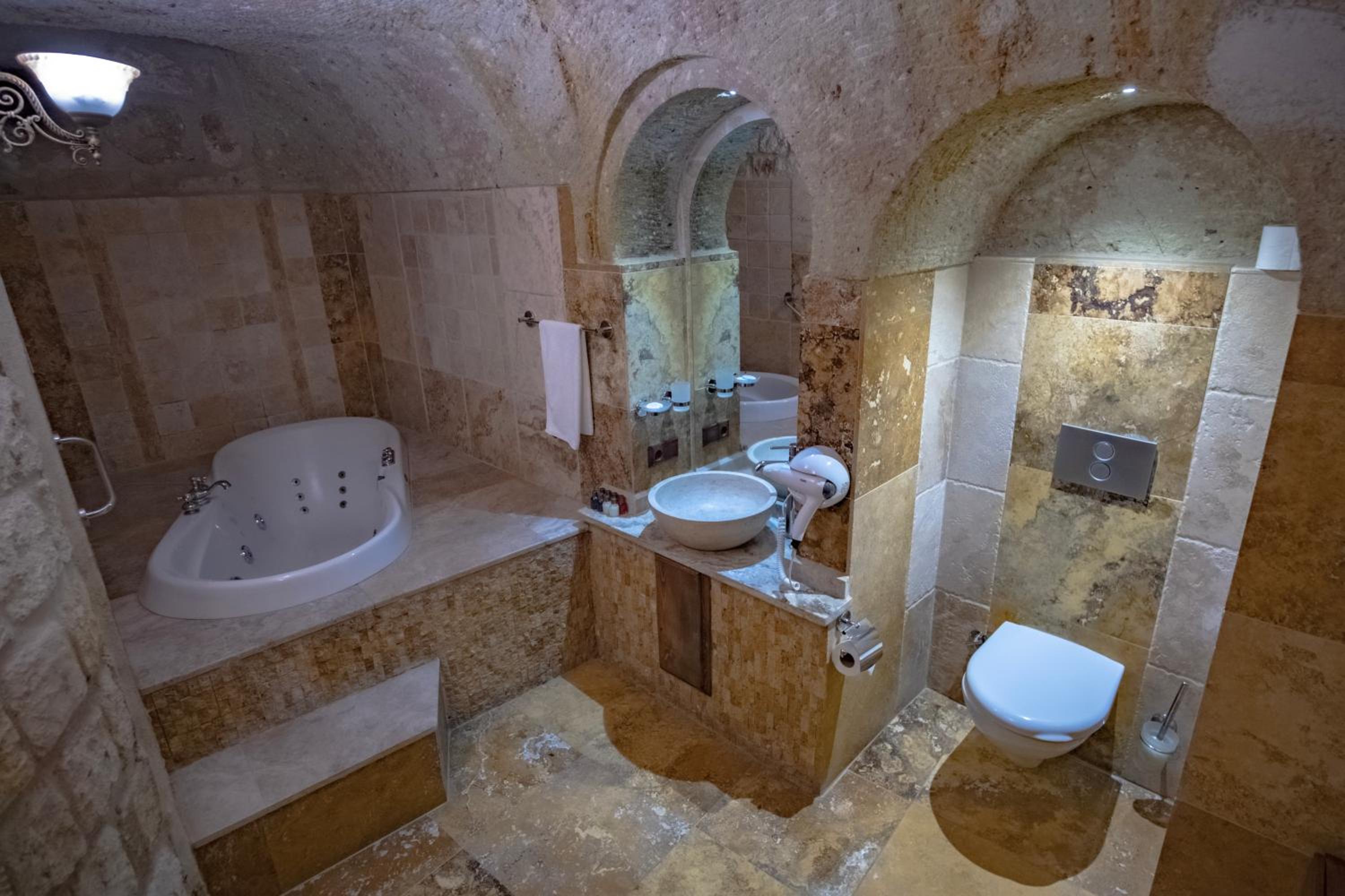 Deluxe Triple Room - Photo 1