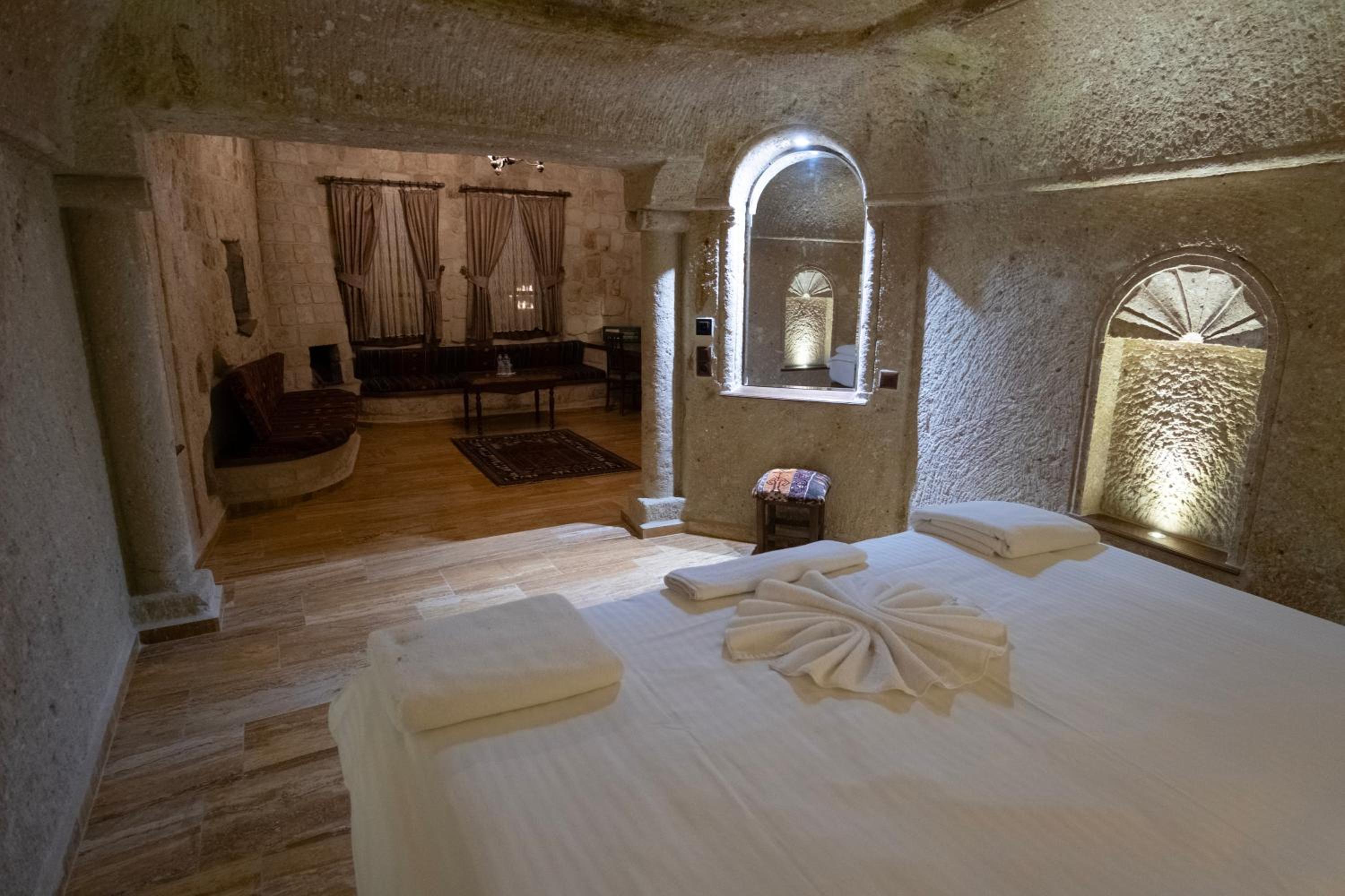 Deluxe Triple Room - Photo 2