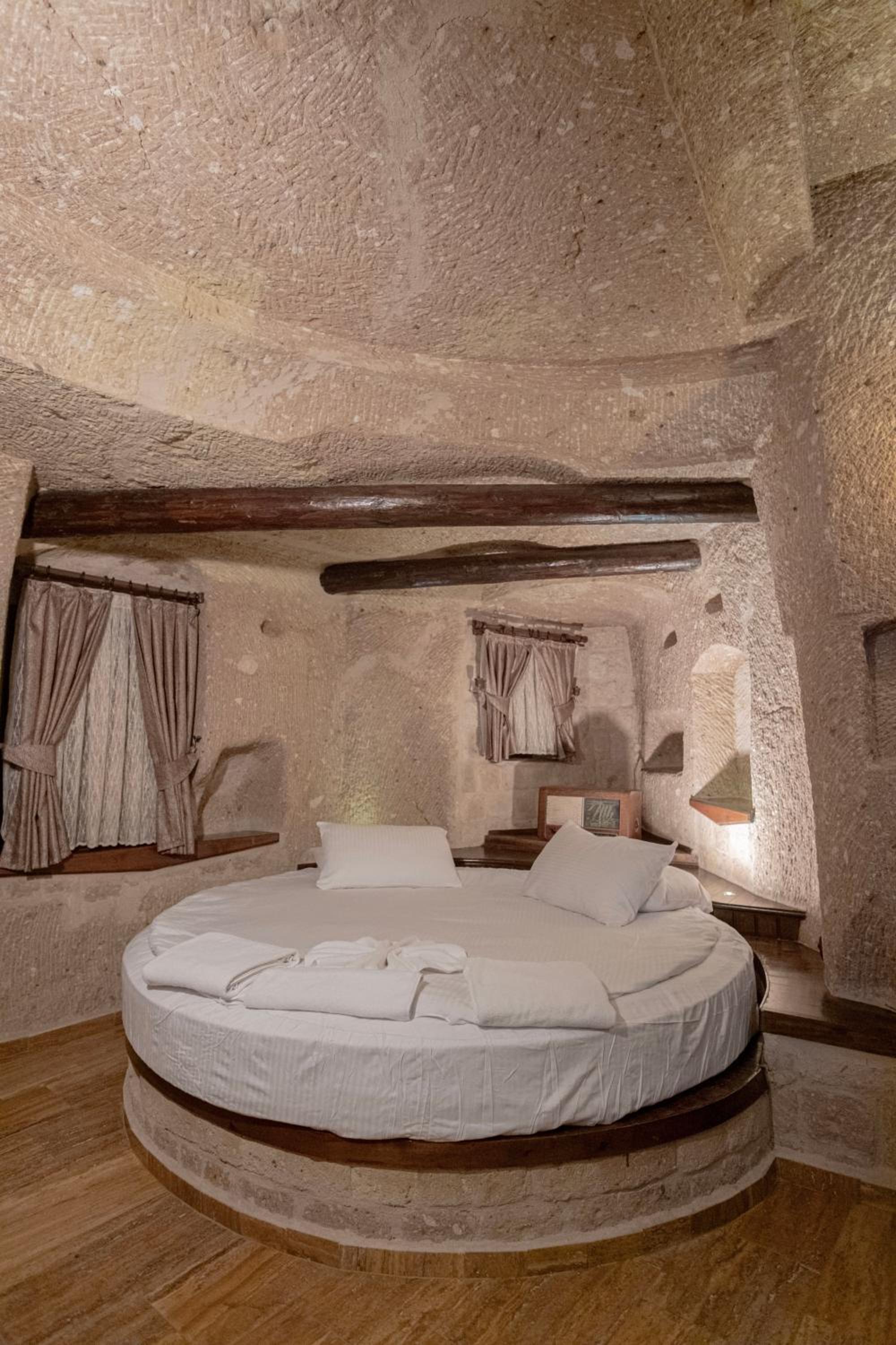 Deluxe Suite - Photo 4