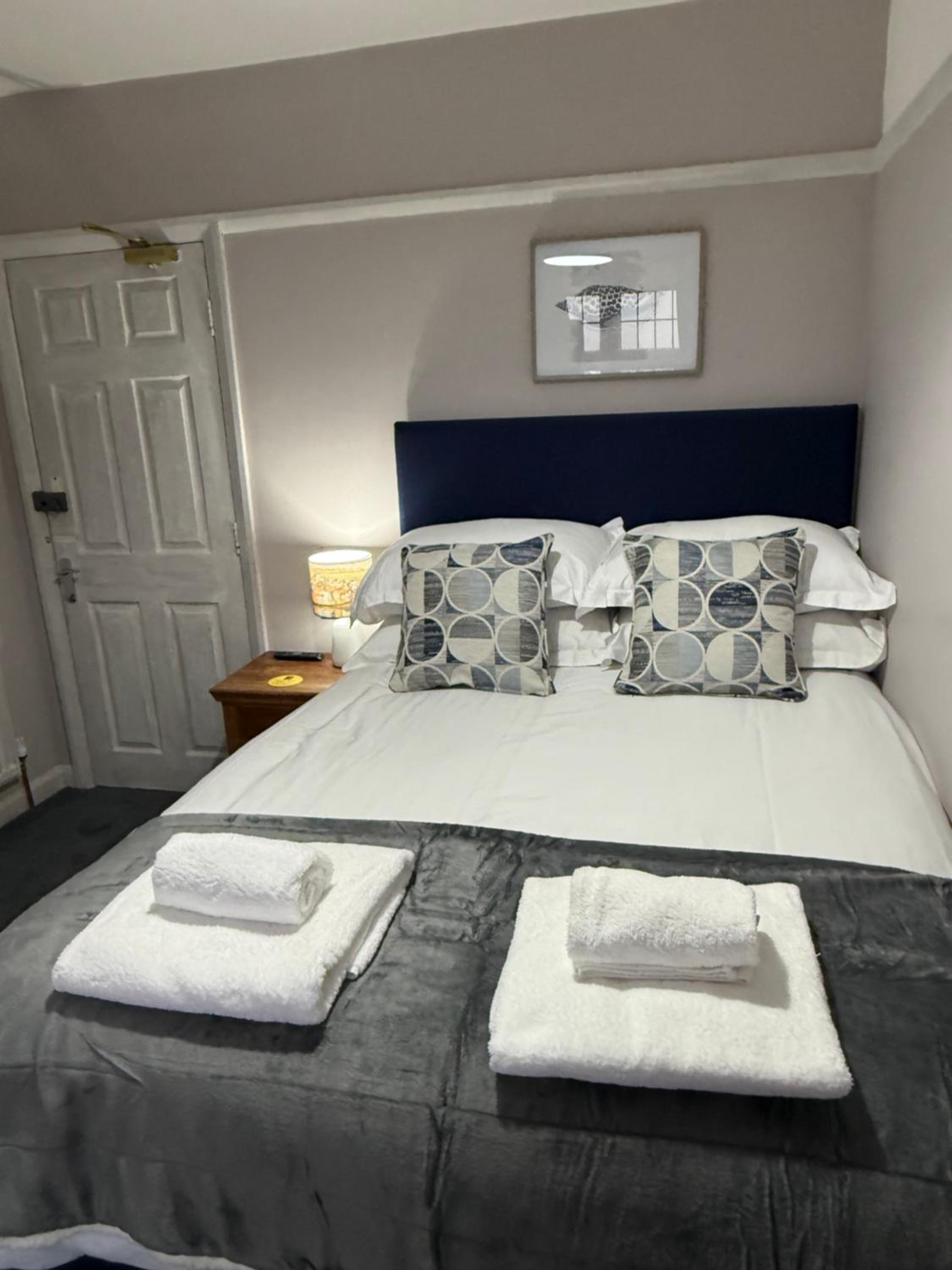 Single Room photo 3