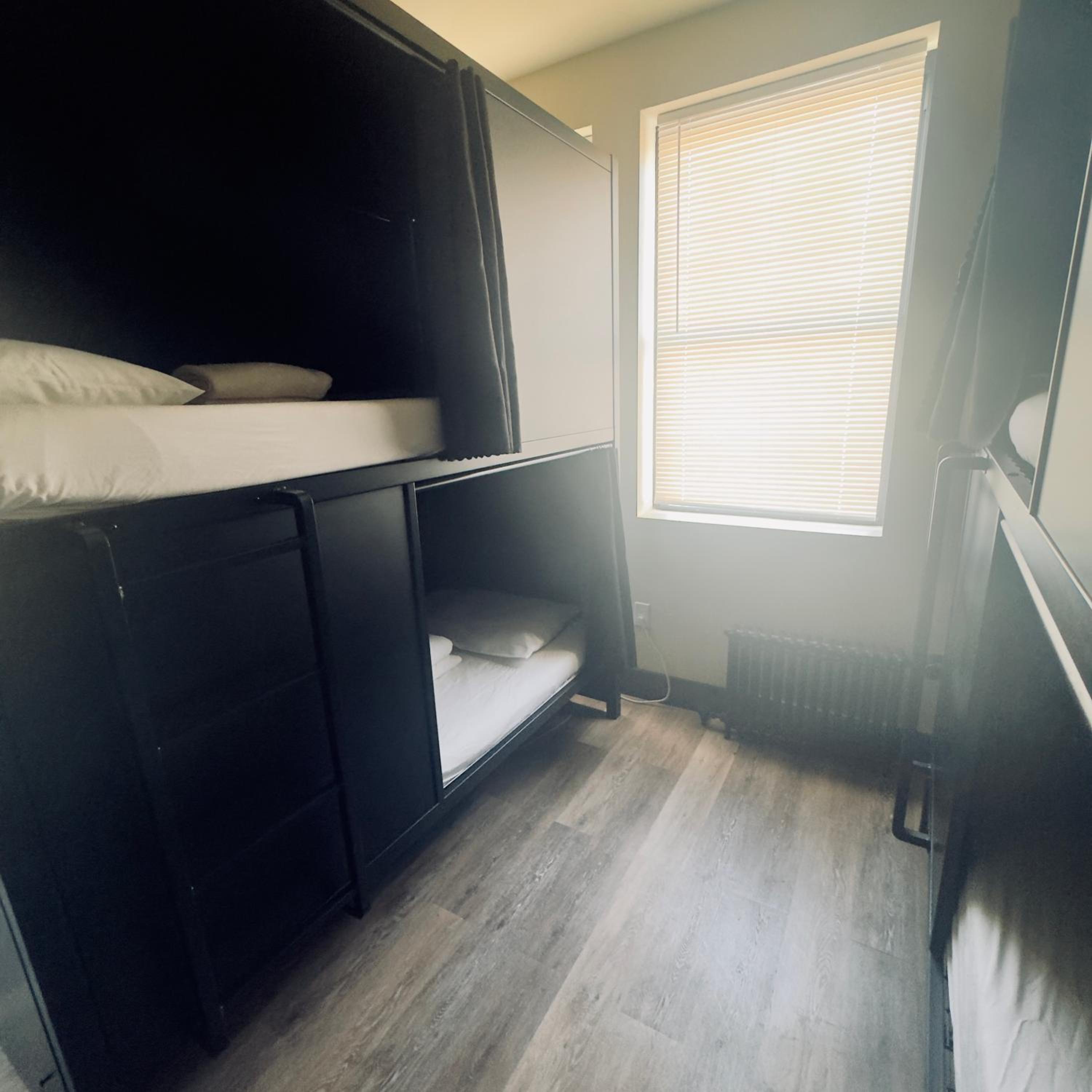 1 BED IN A 4 BED FEMALE STANDARD POD photo 1