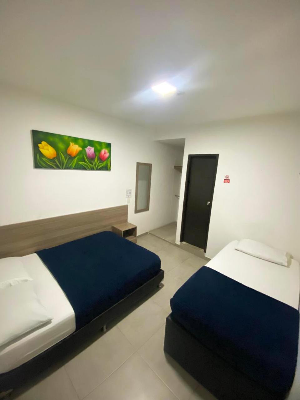 Basic Triple Room photo 2