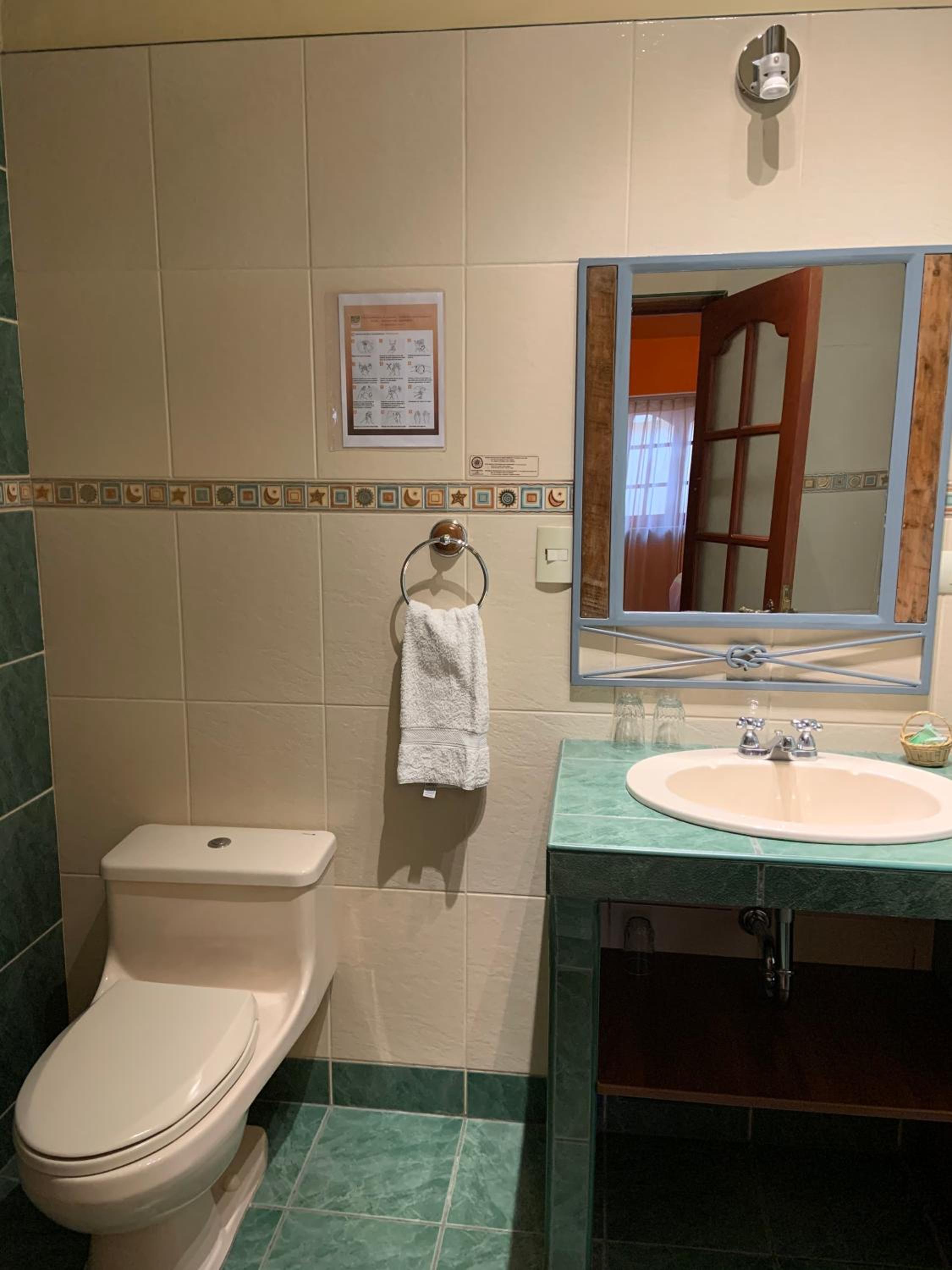 Deluxe Double Room (2 Adults + 1 Child) photo 3