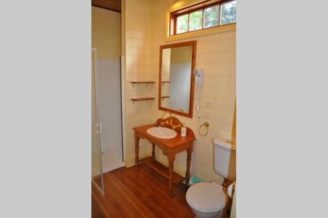 Deluxe Queen Room photo 2
