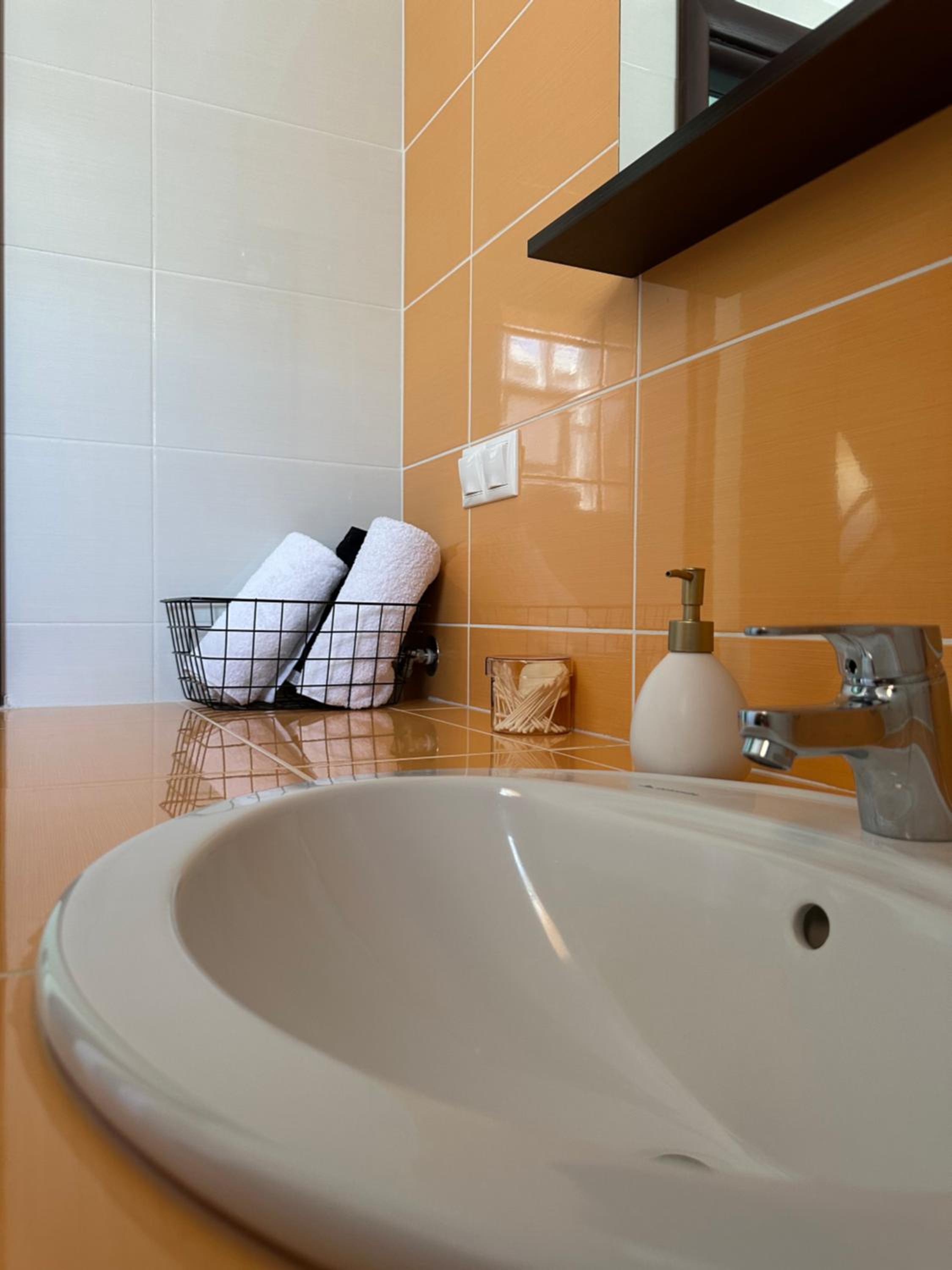 One-Bedroom Apartment with Balcony