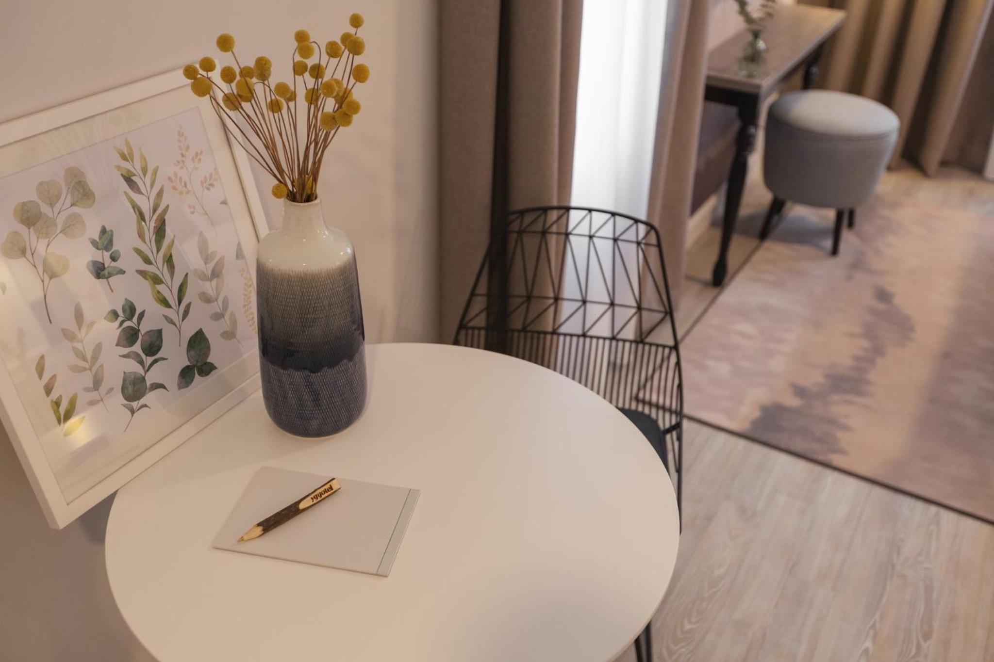 Standard Twin Room with Kitchenette and Balcony