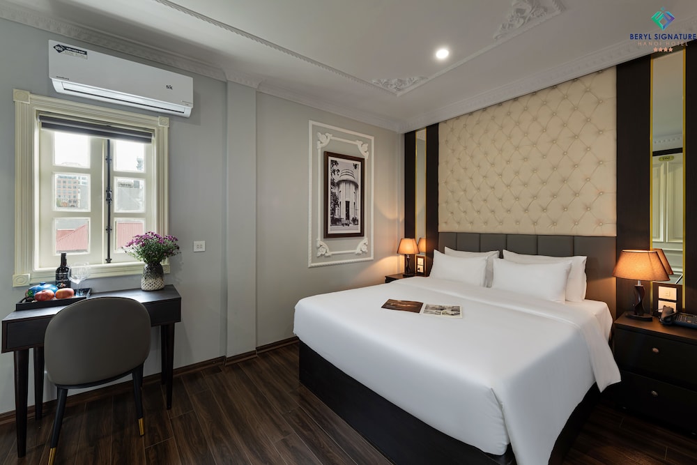 Deluxe Double Room with Window