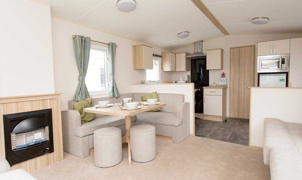6 Berth Comfort Caravan
