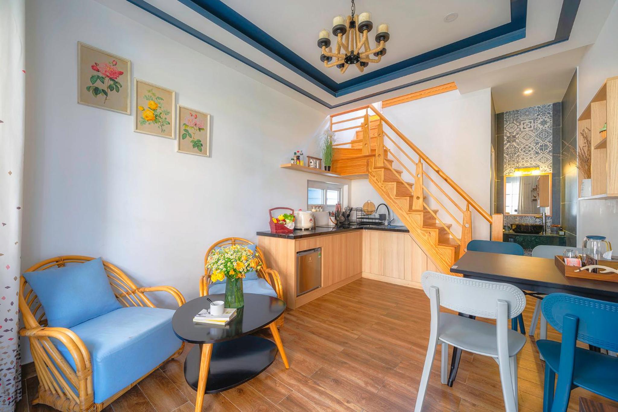 Apartment with Garden View - Photo 13