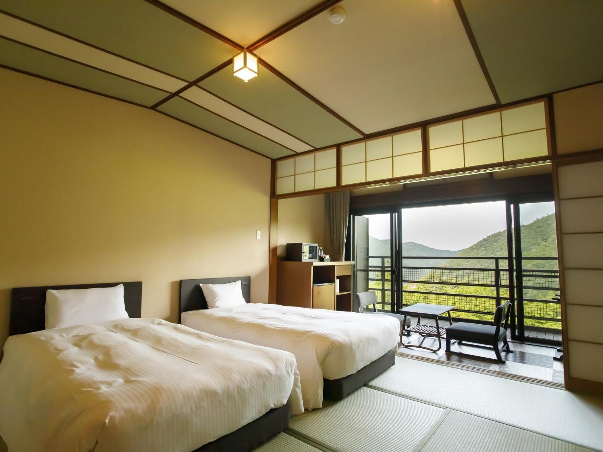 Crab and Kaiseki dinner - Breakfast and Dinner included Japanese-style Twin room, Annex (No bathroom）