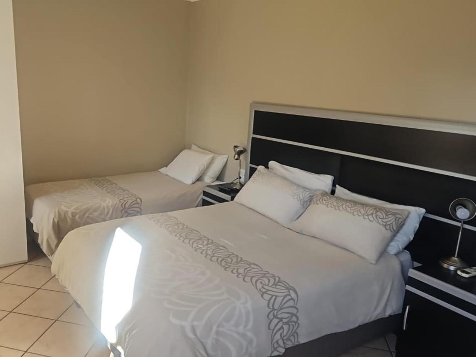 Deluxe Triple Room - Photo 1