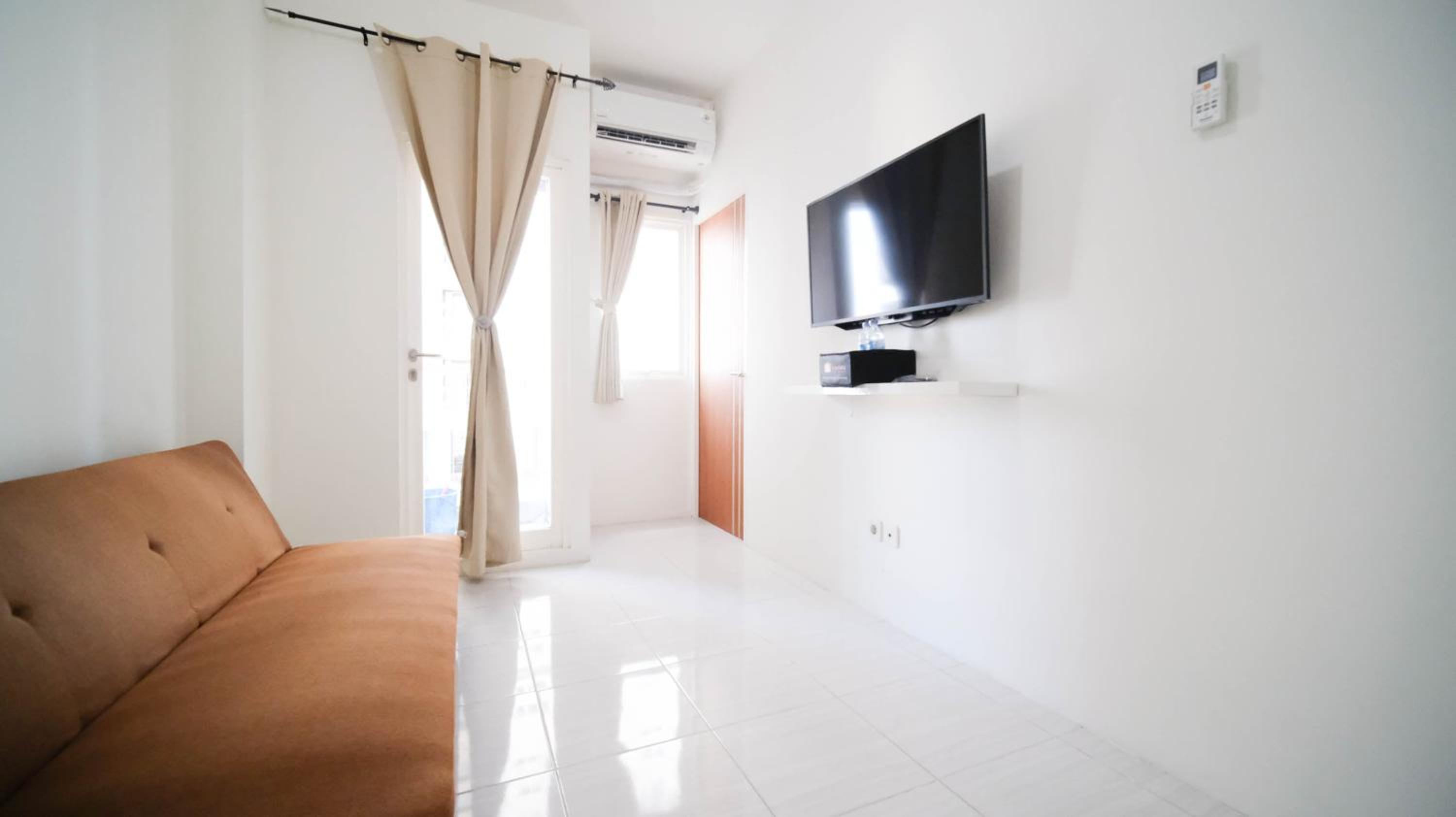 Two-Bedroom Apartment - Photo 5