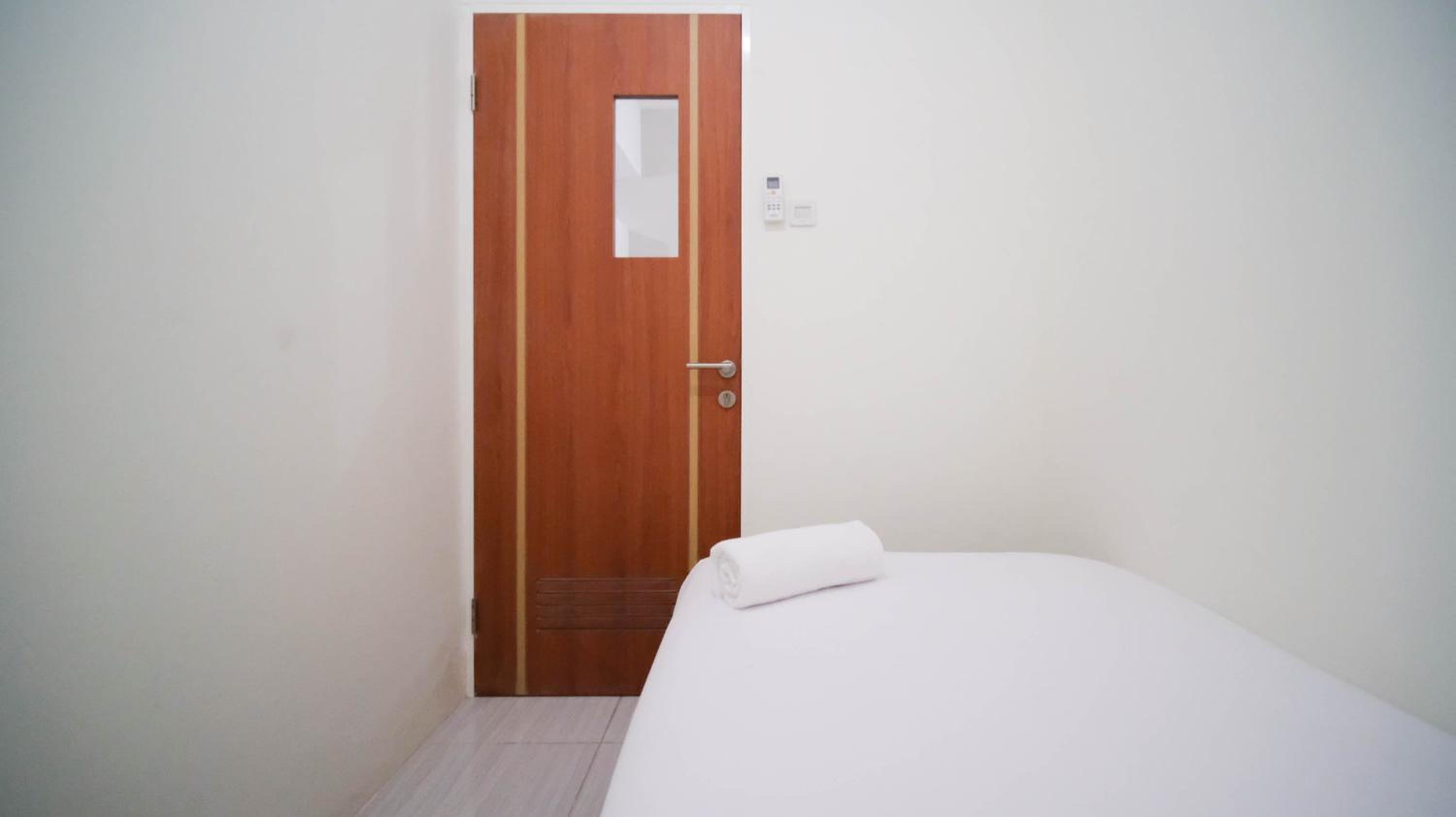 Two-Bedroom Apartment - Photo 11