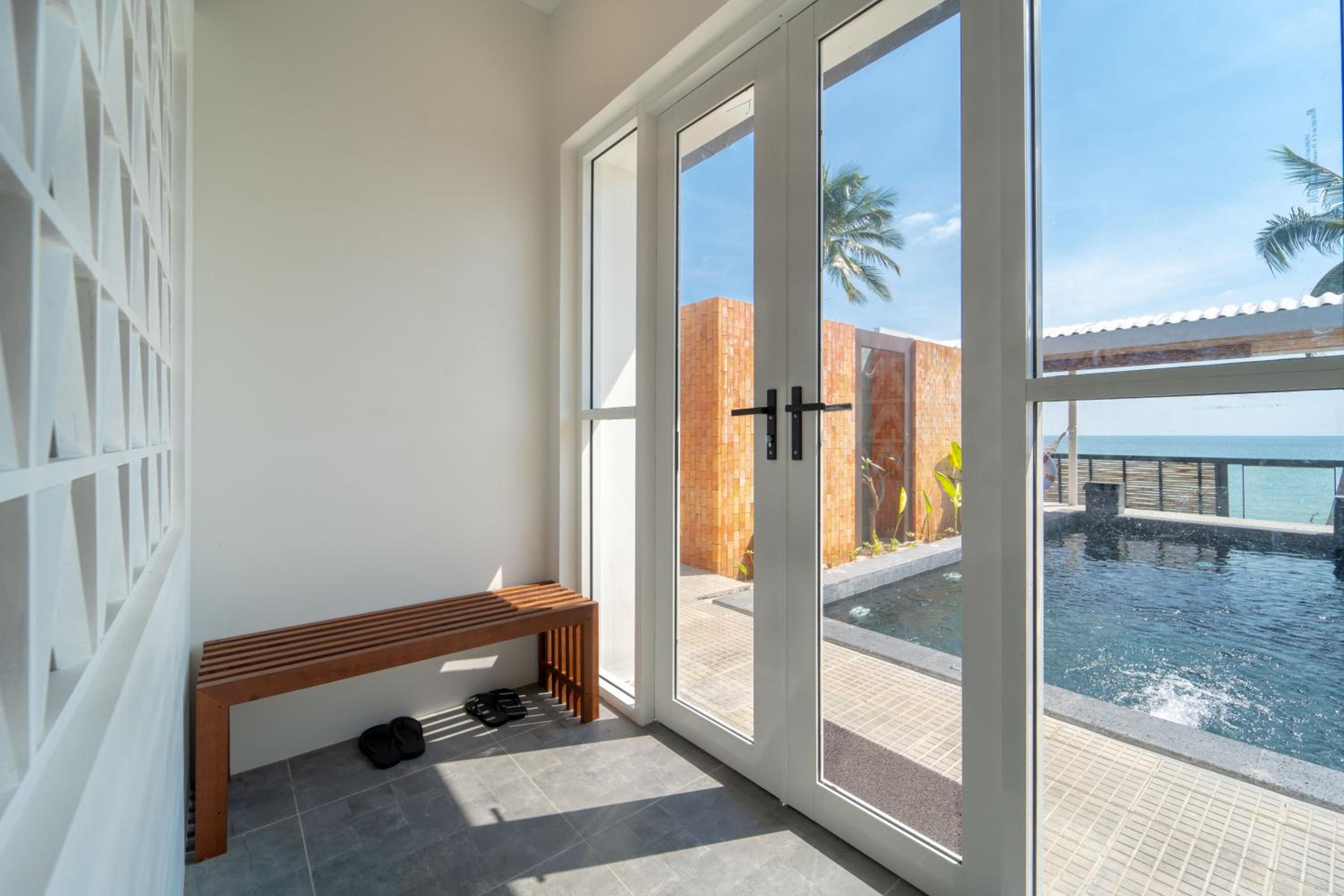 Two-Bedroom Beachfront Pool Villa - Photo 6