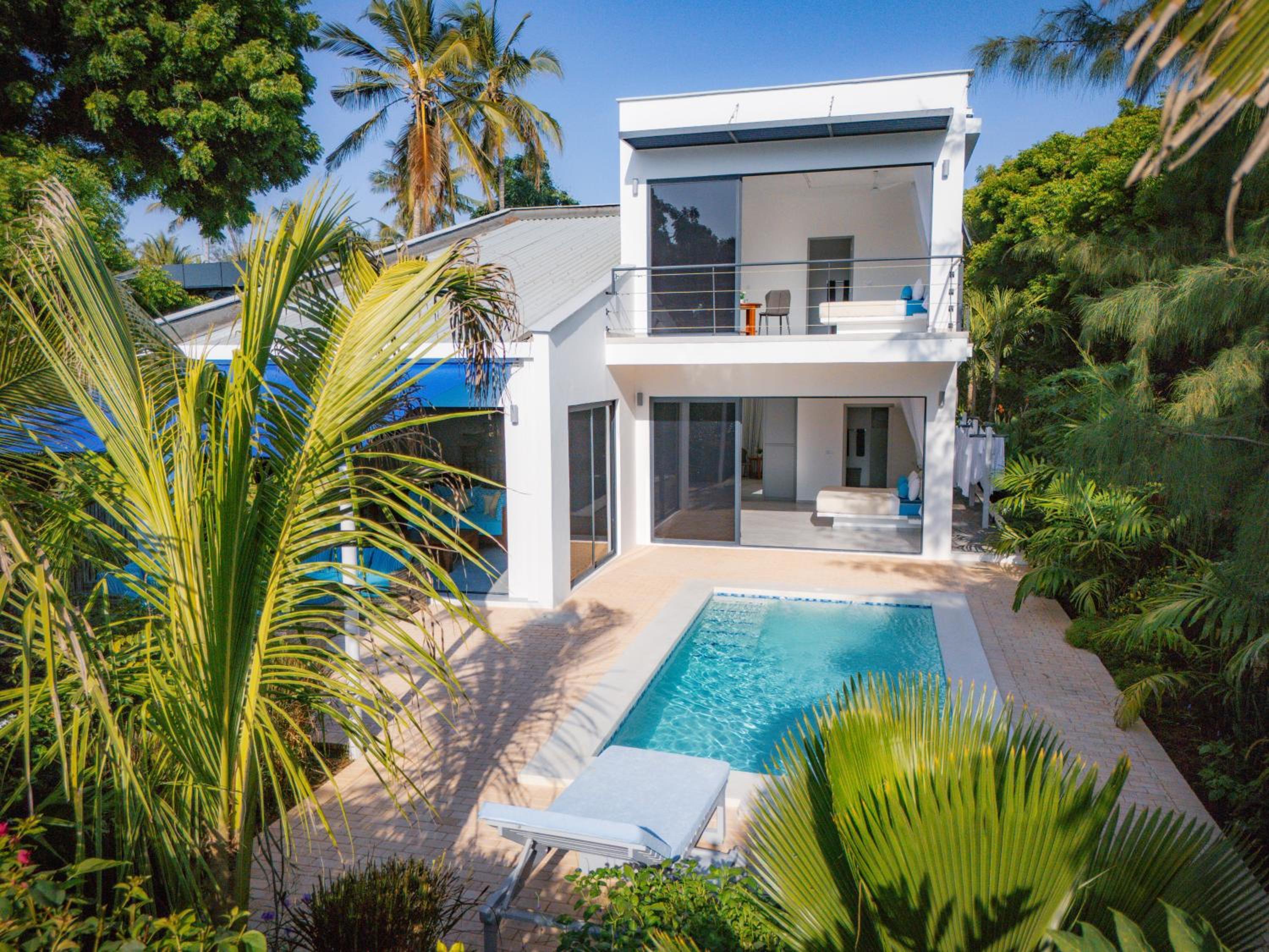 Three-Bedroom Villa photo 3
