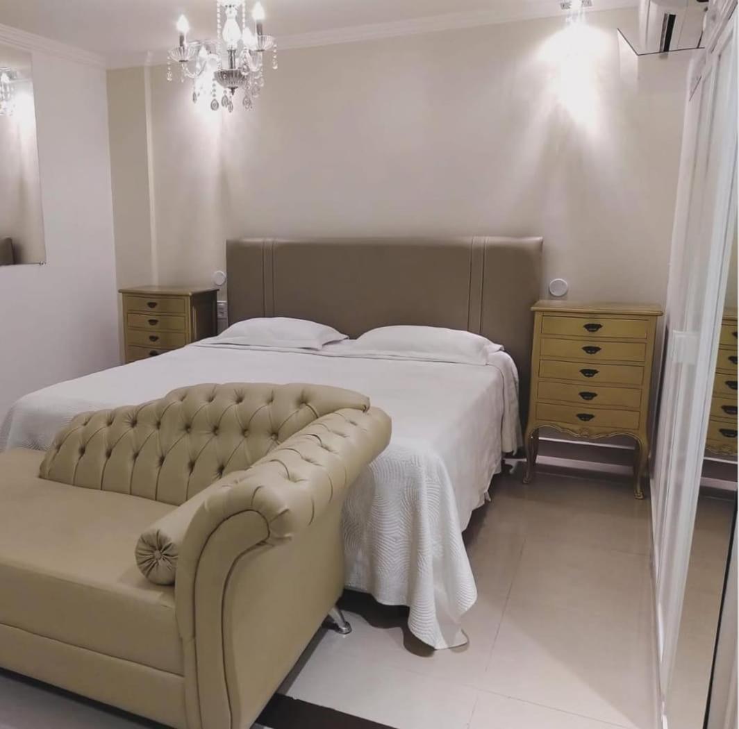 King Suite with Spa Bath