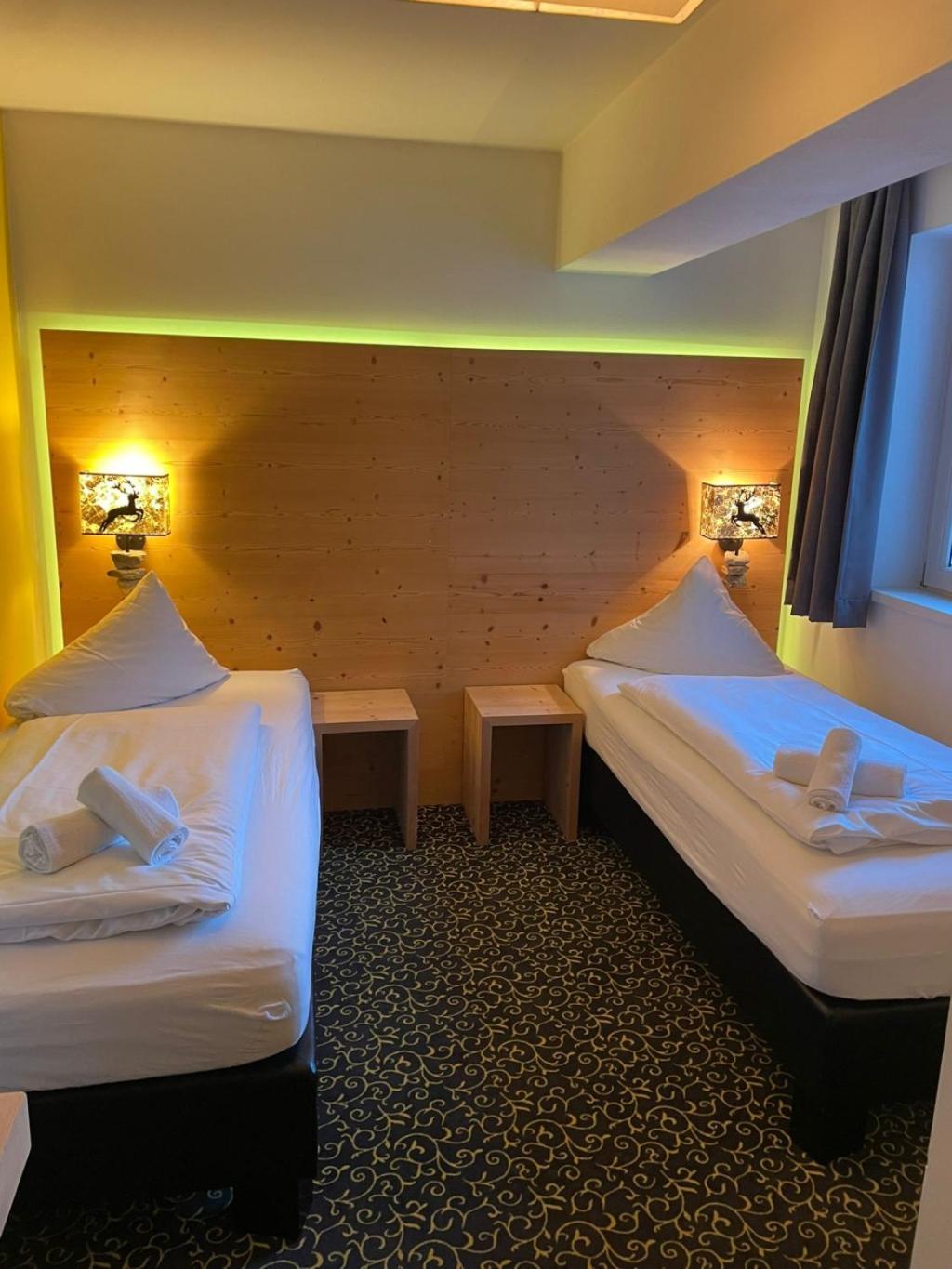 Double or Twin Room photo 2
