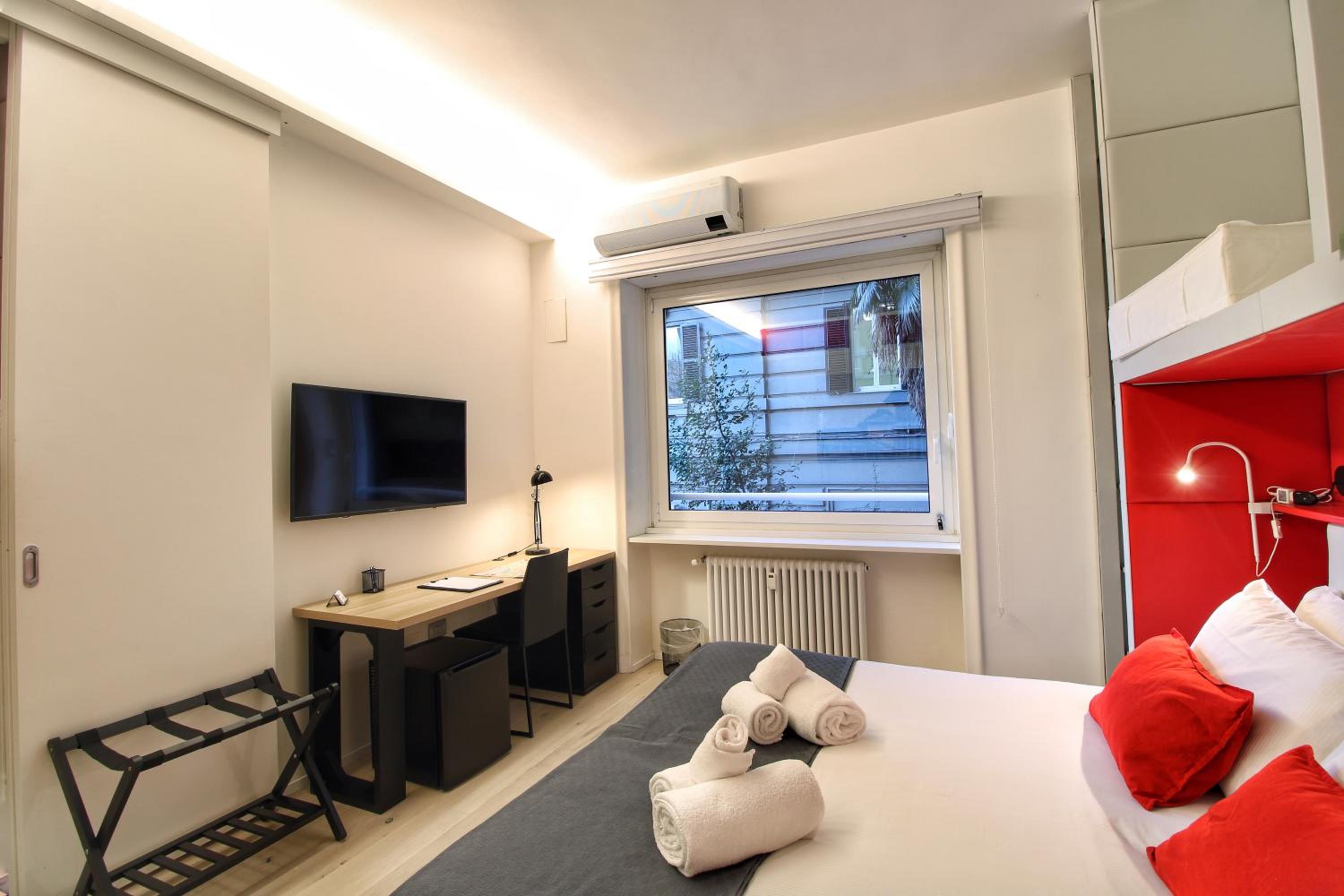 Deluxe Double Room photo 2