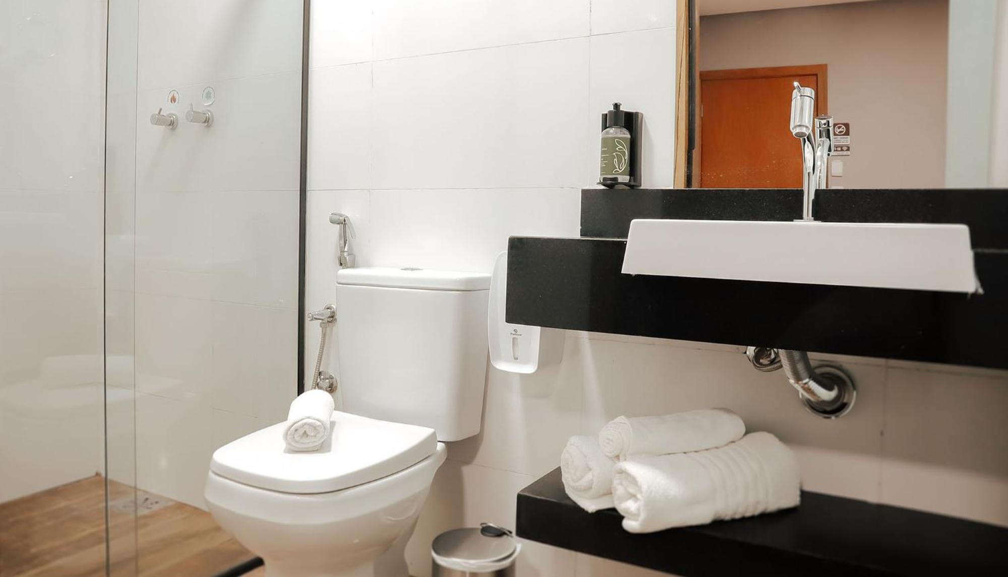 Economy Twin Room - Photo 4