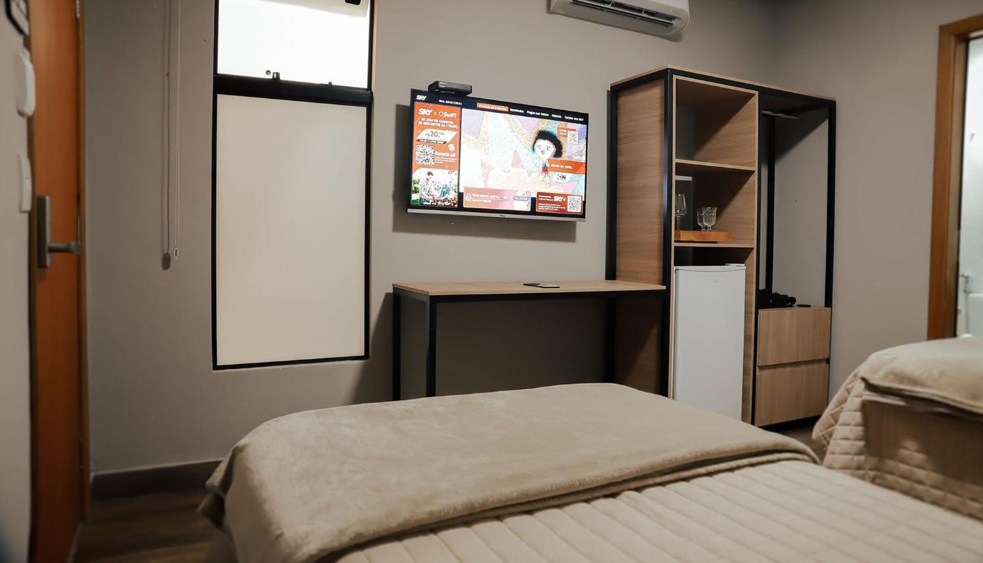 Economy Twin Room - Photo 5