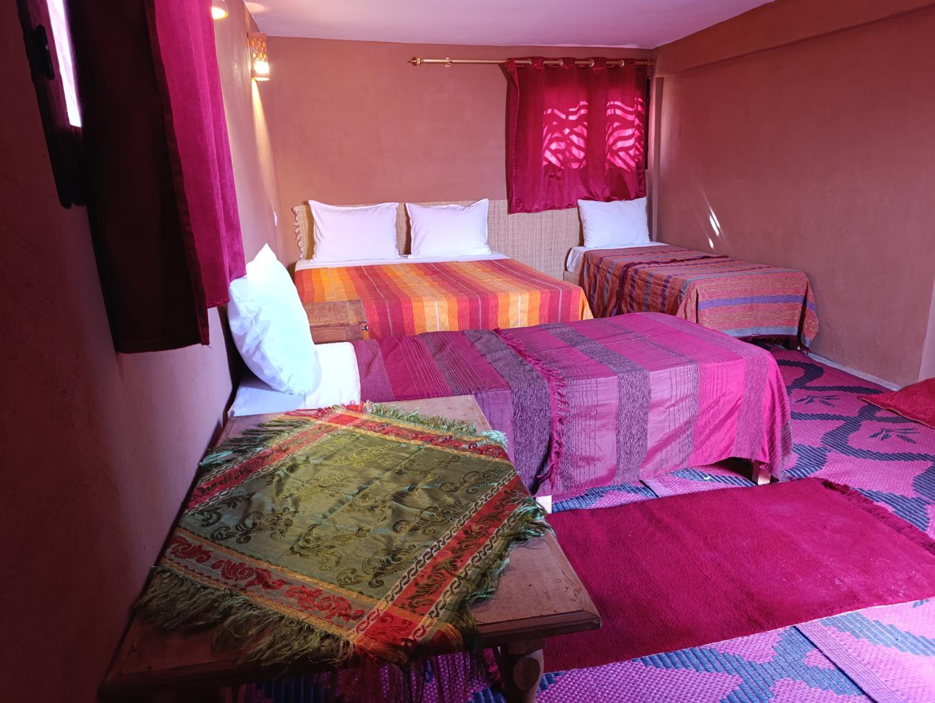 Two-Bedroom Bungalow - Photo 4