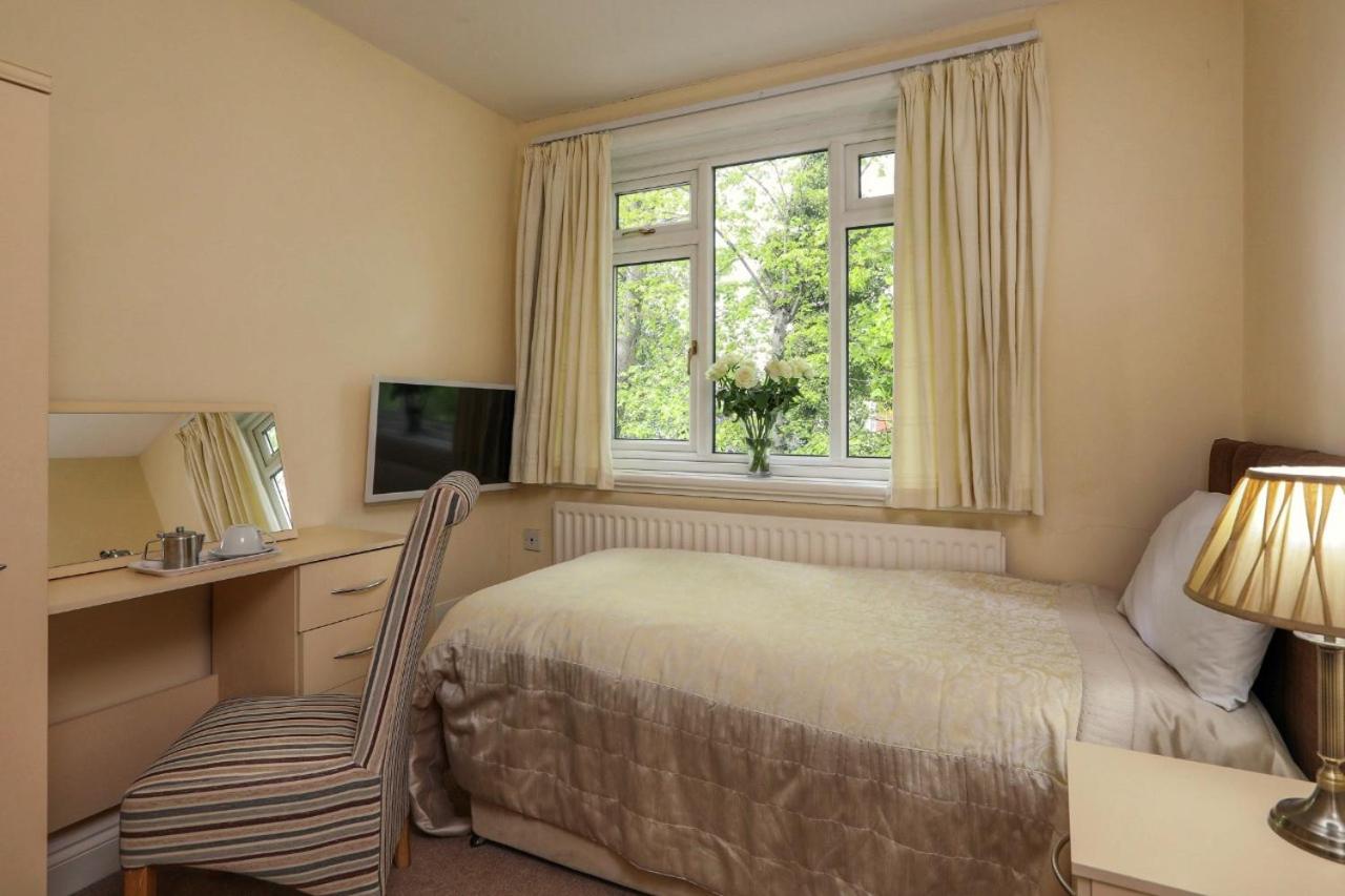 Economy Single Room