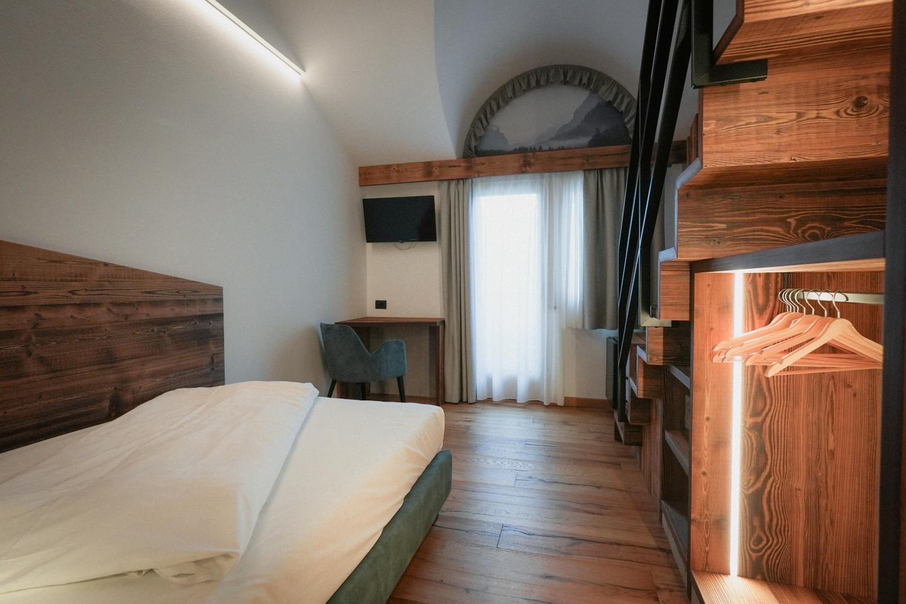 Superior Single Room