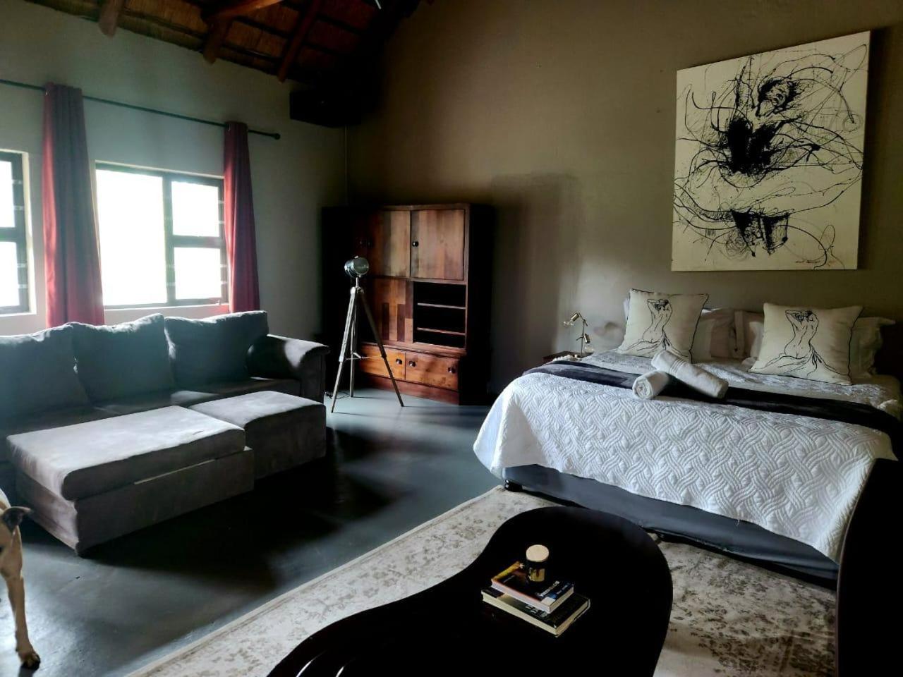 Comfort King Room - Photo 1