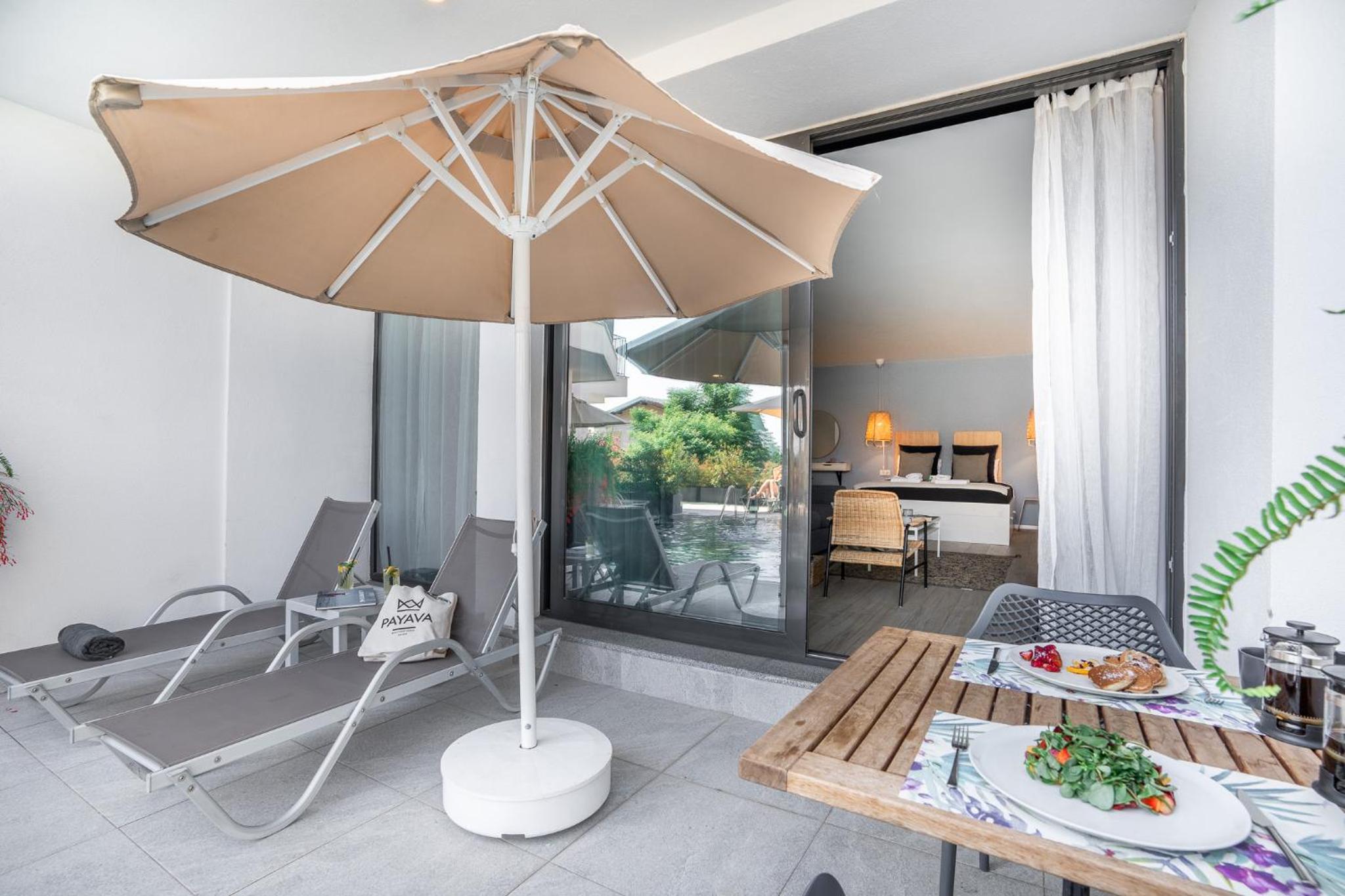 Suite with Terrace - Photo 4