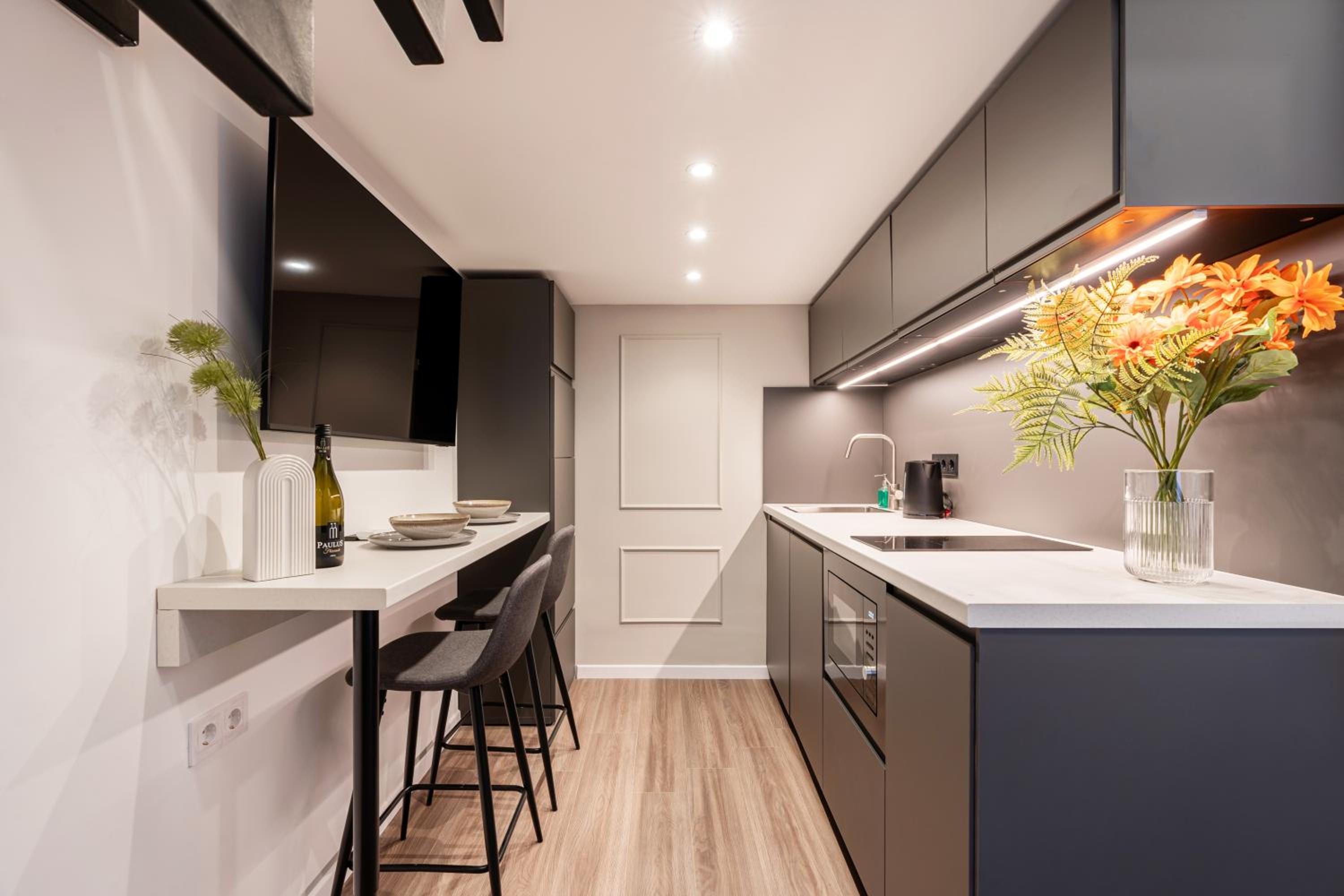 Superior Apartment - Photo 15