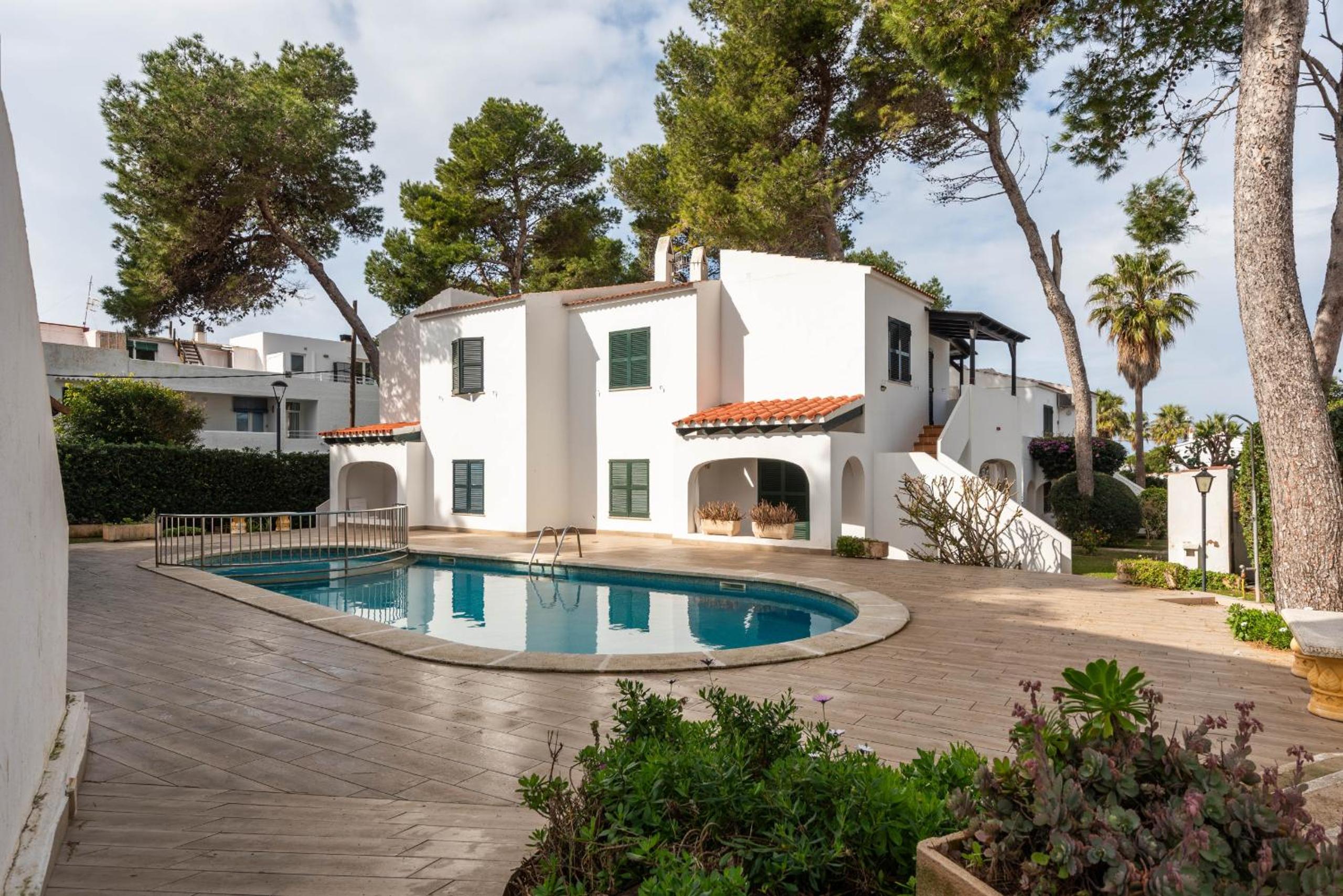 Two-Bedroom Apartment with Terrace