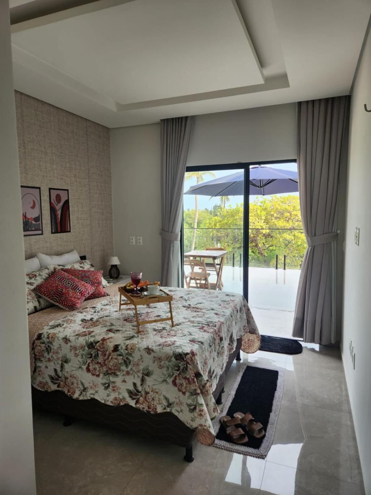 Deluxe Suite with Sea View photo 3