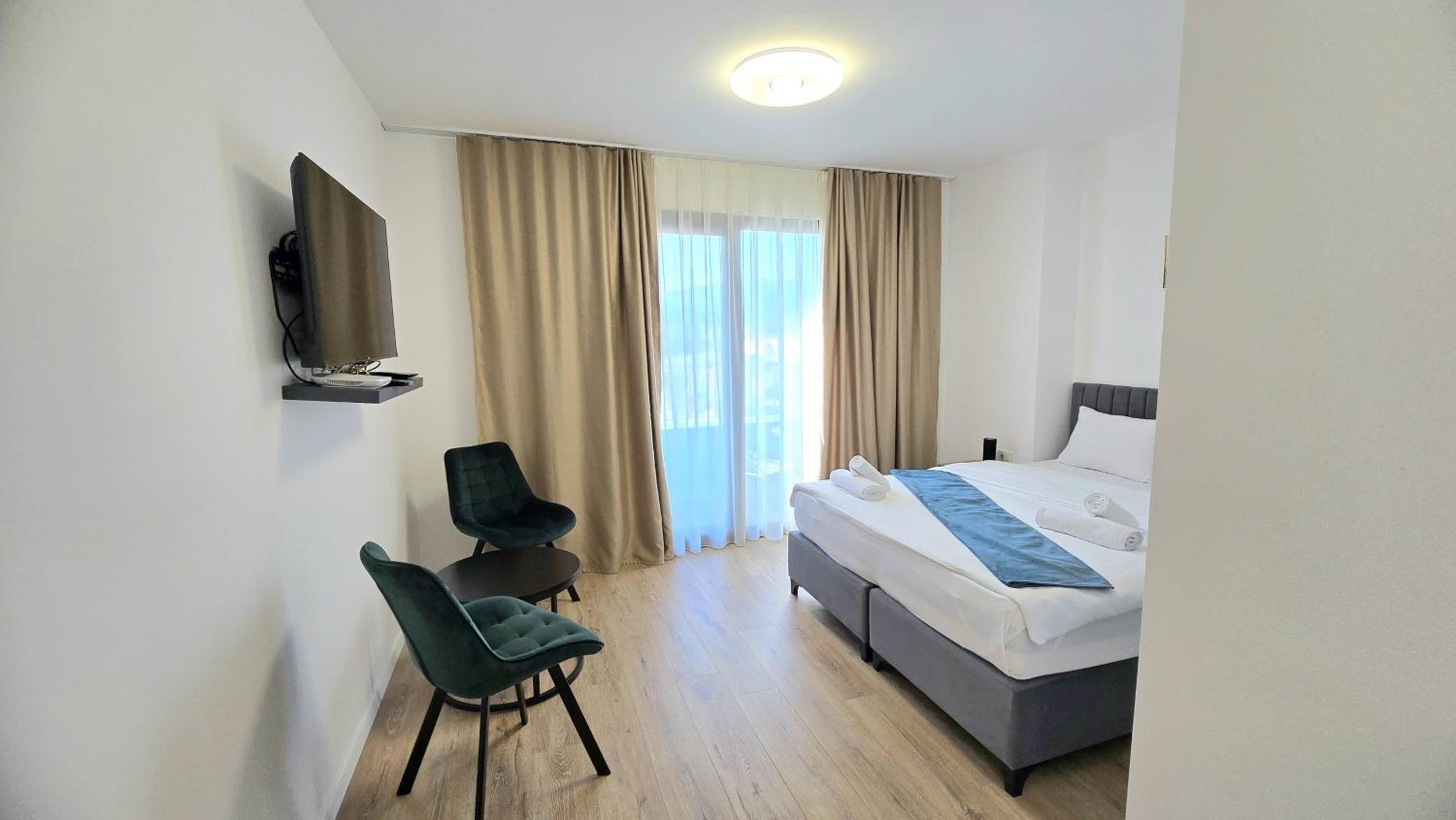 Standard Double Room photo 2